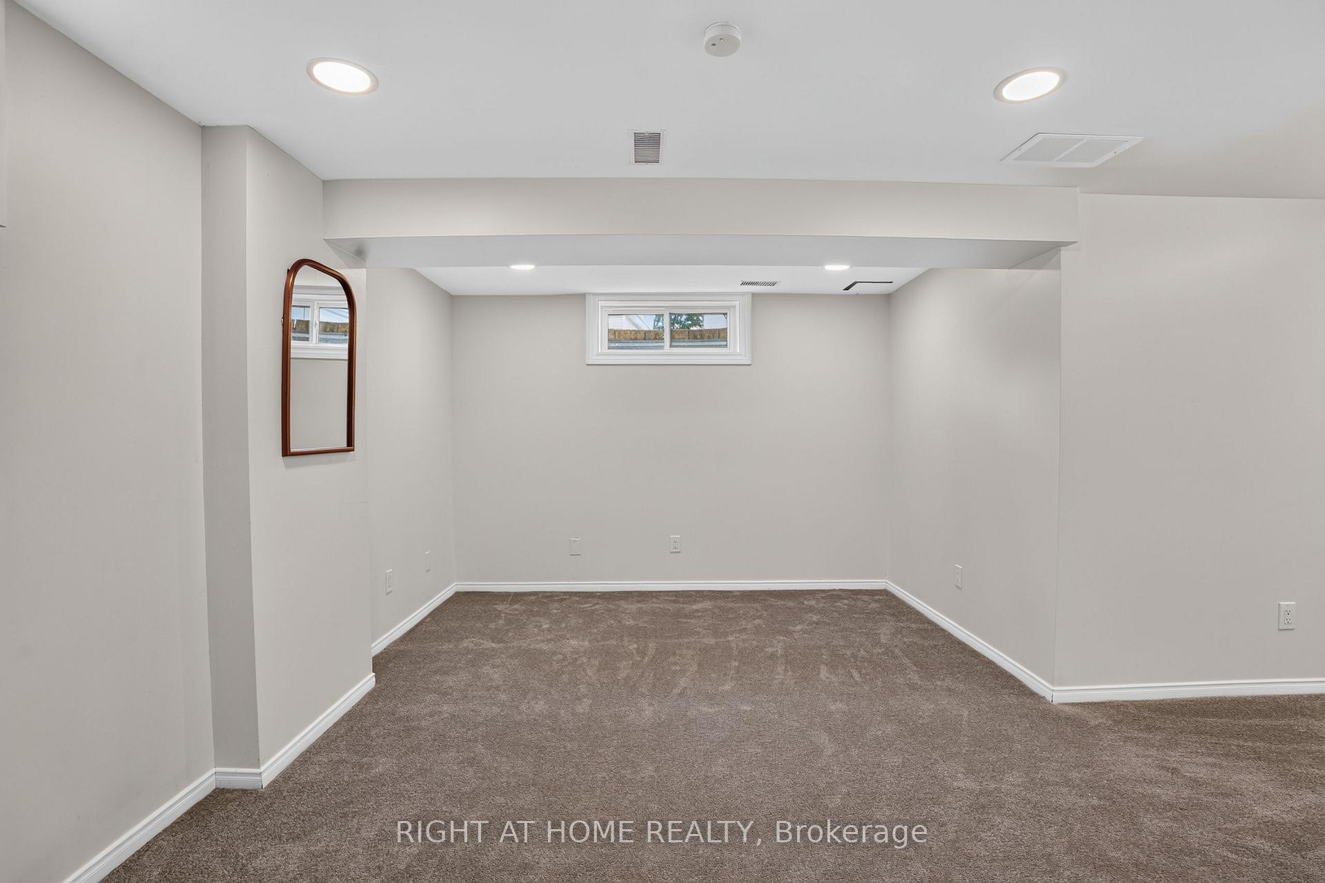 Photo 33 of 32 Saffron Court, Ottawa, Barrhaven - Longfields — HOMEH