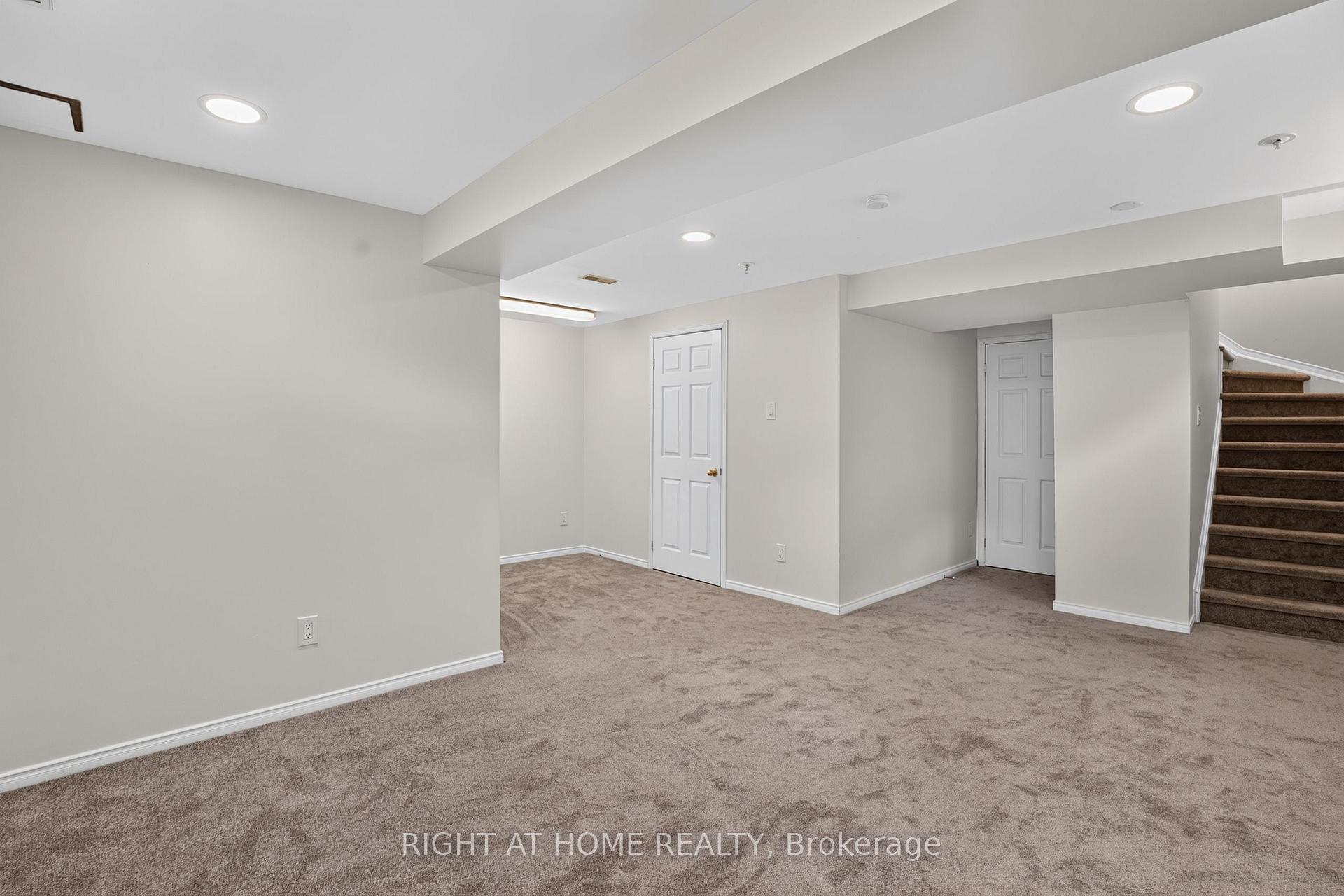 Photo 36 of 32 Saffron Court, Ottawa, Barrhaven - Longfields — HOMEH