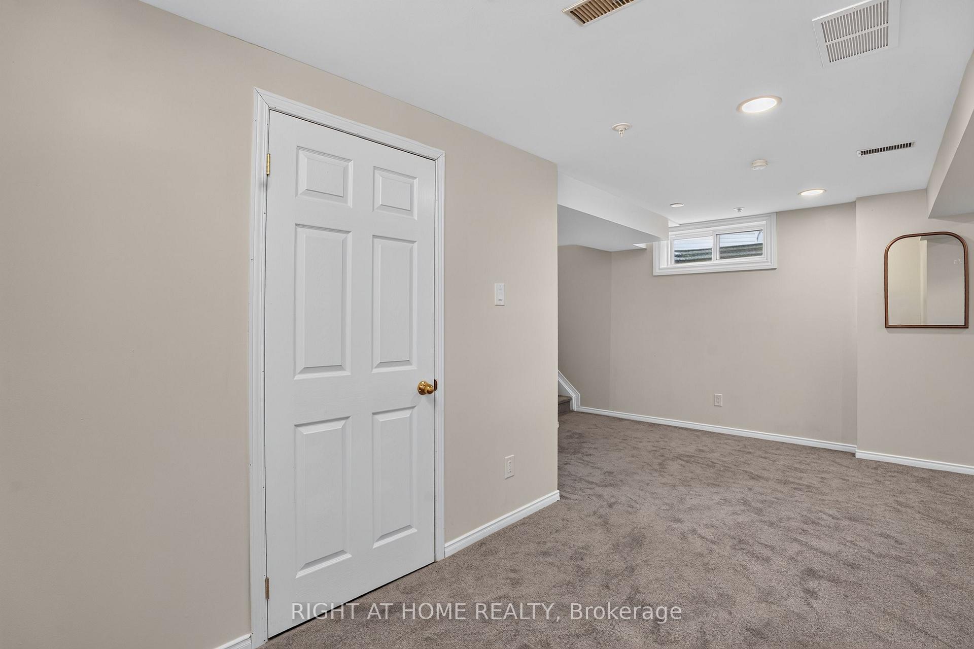 Photo 38 of 32 Saffron Court, Ottawa, Barrhaven - Longfields — HOMEH