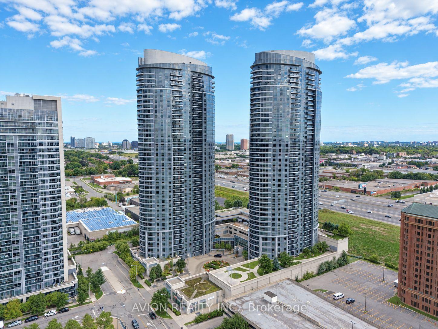 Front of Unit 3017, 135 Village Green Square