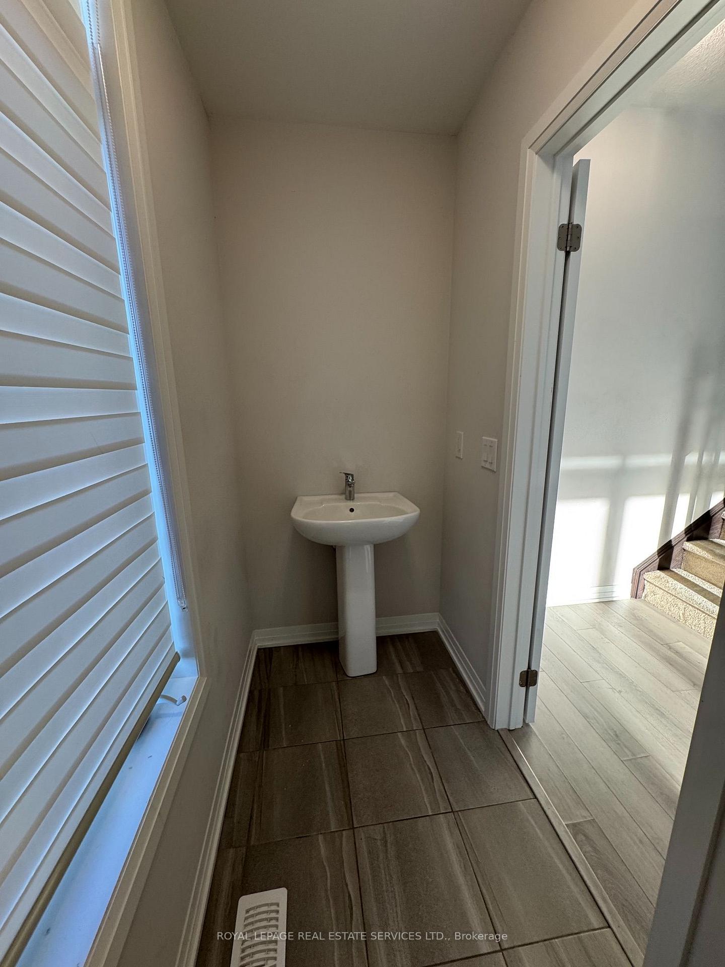 Photo 6 of Unit 1110, 585 Colborne Street, Brantford, East Ward — HOMEH