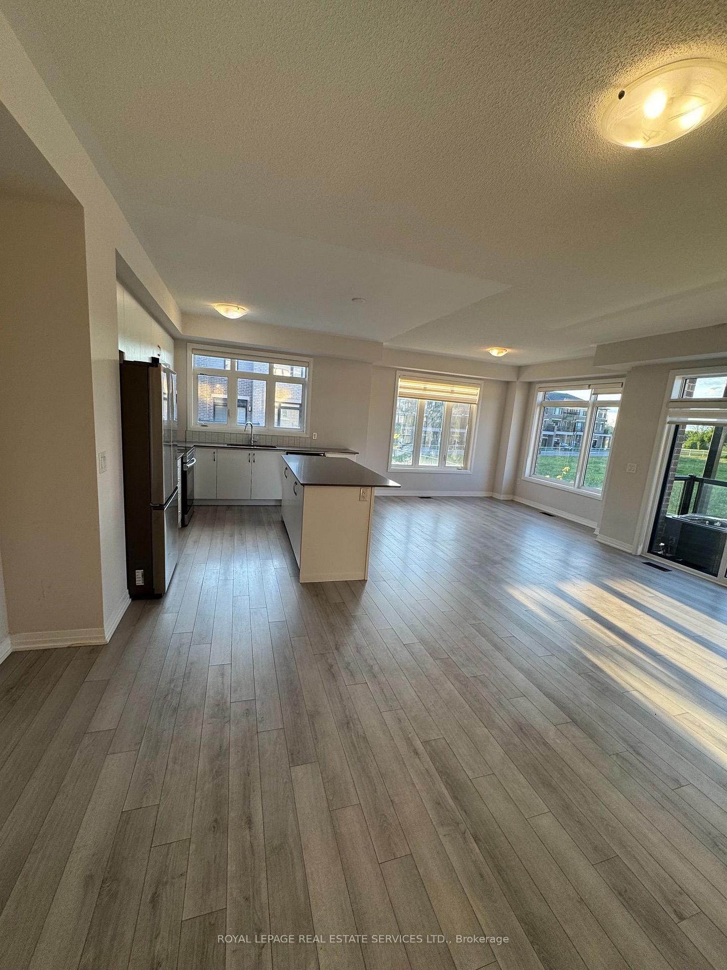 Photo 7 of Unit 1110, 585 Colborne Street, Brantford, East Ward — HOMEH