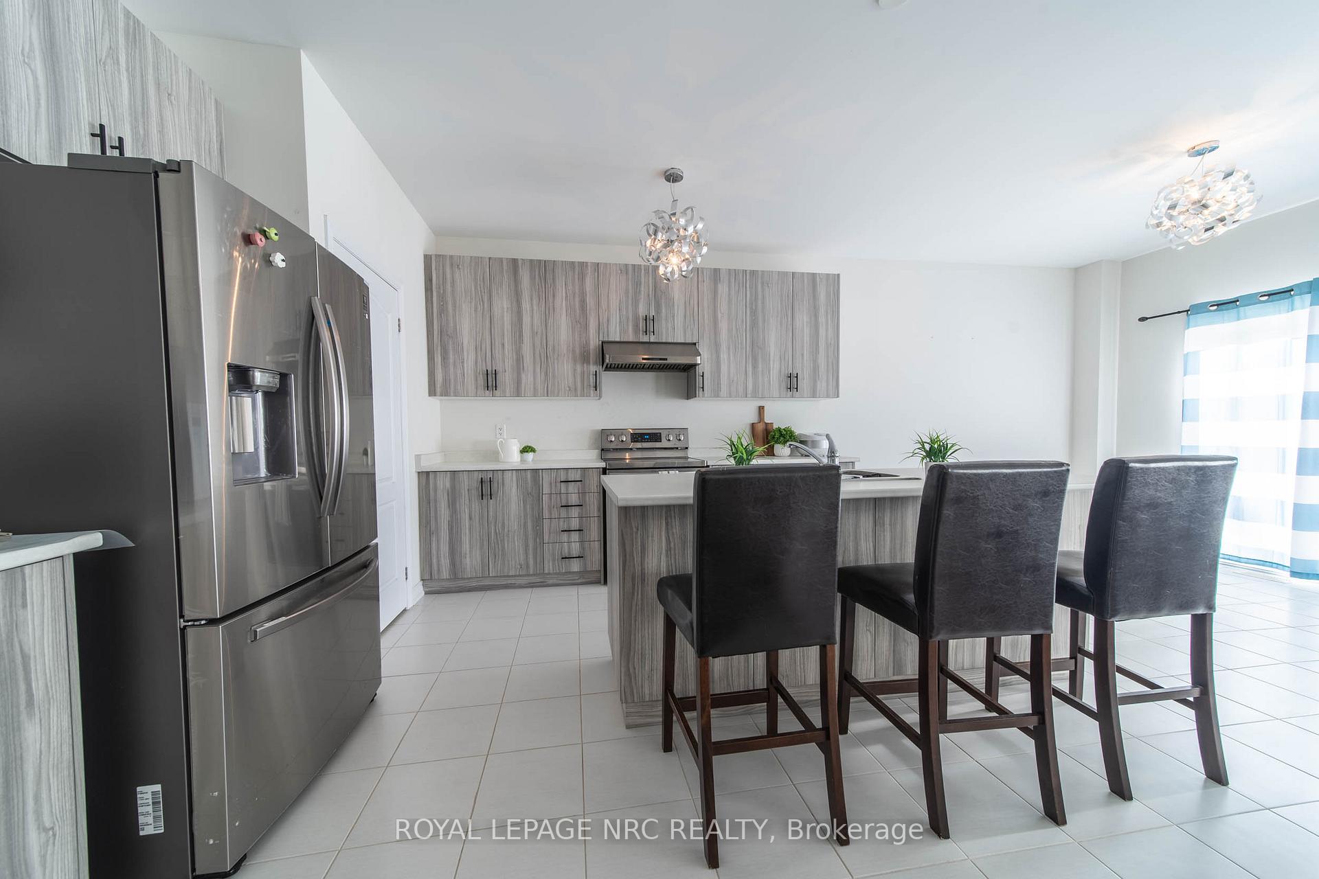 Photo 5 of 97 Tumblewood Place, Welland, Dain City — HOMEH