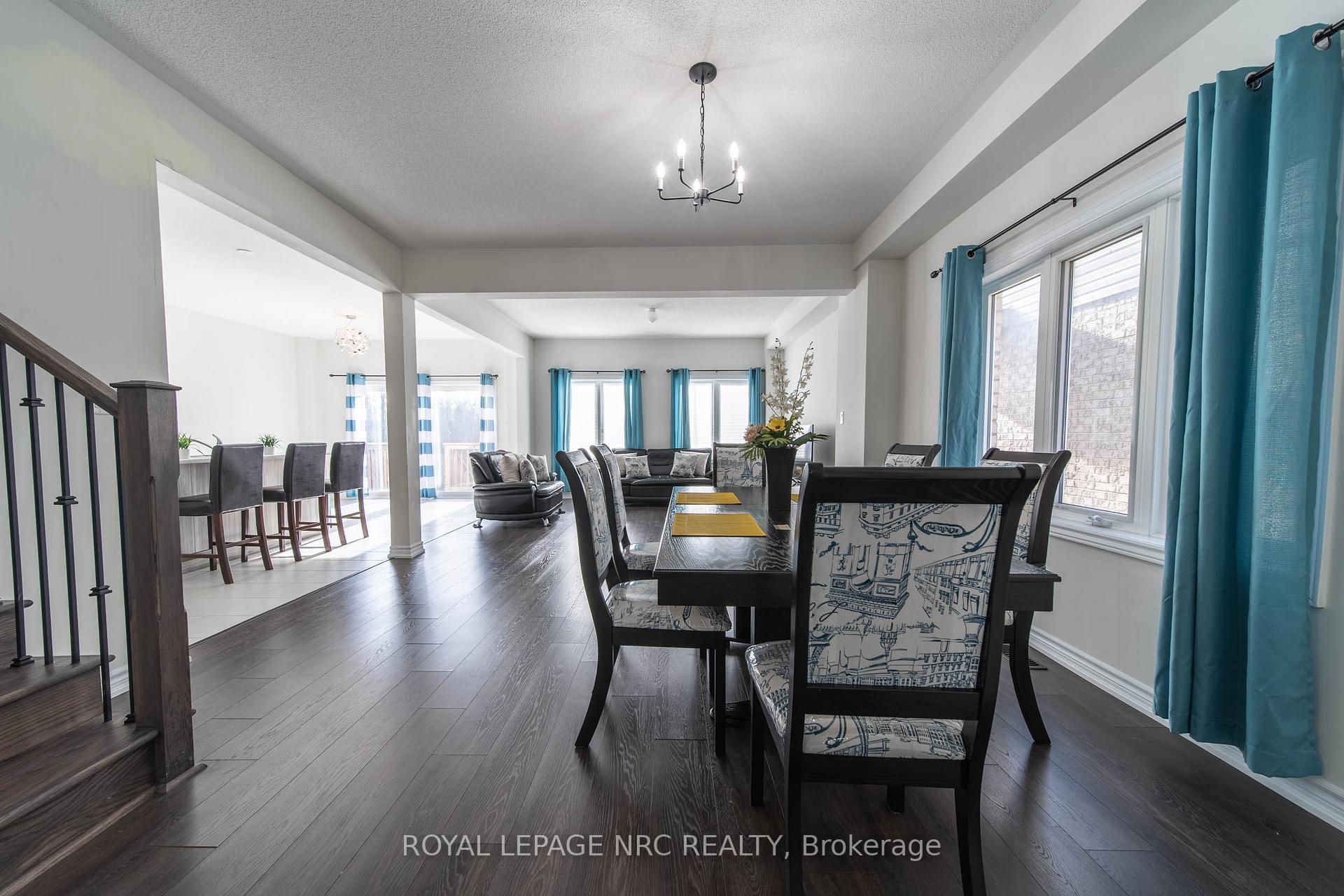 Photo 10 of 97 Tumblewood Place, Welland, Dain City — HOMEH