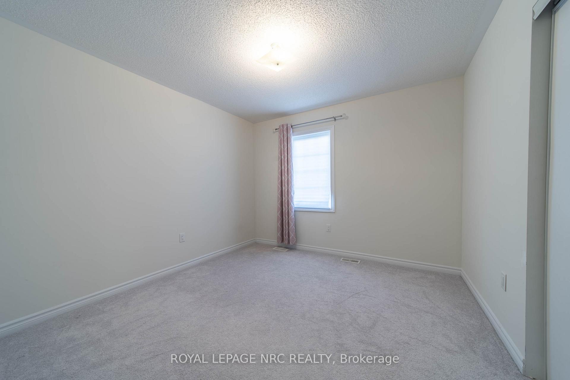 Photo 21 of 97 Tumblewood Place, Welland, Dain City — HOMEH