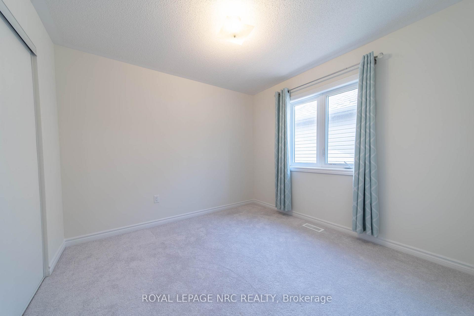 Photo 22 of 97 Tumblewood Place, Welland, Dain City — HOMEH