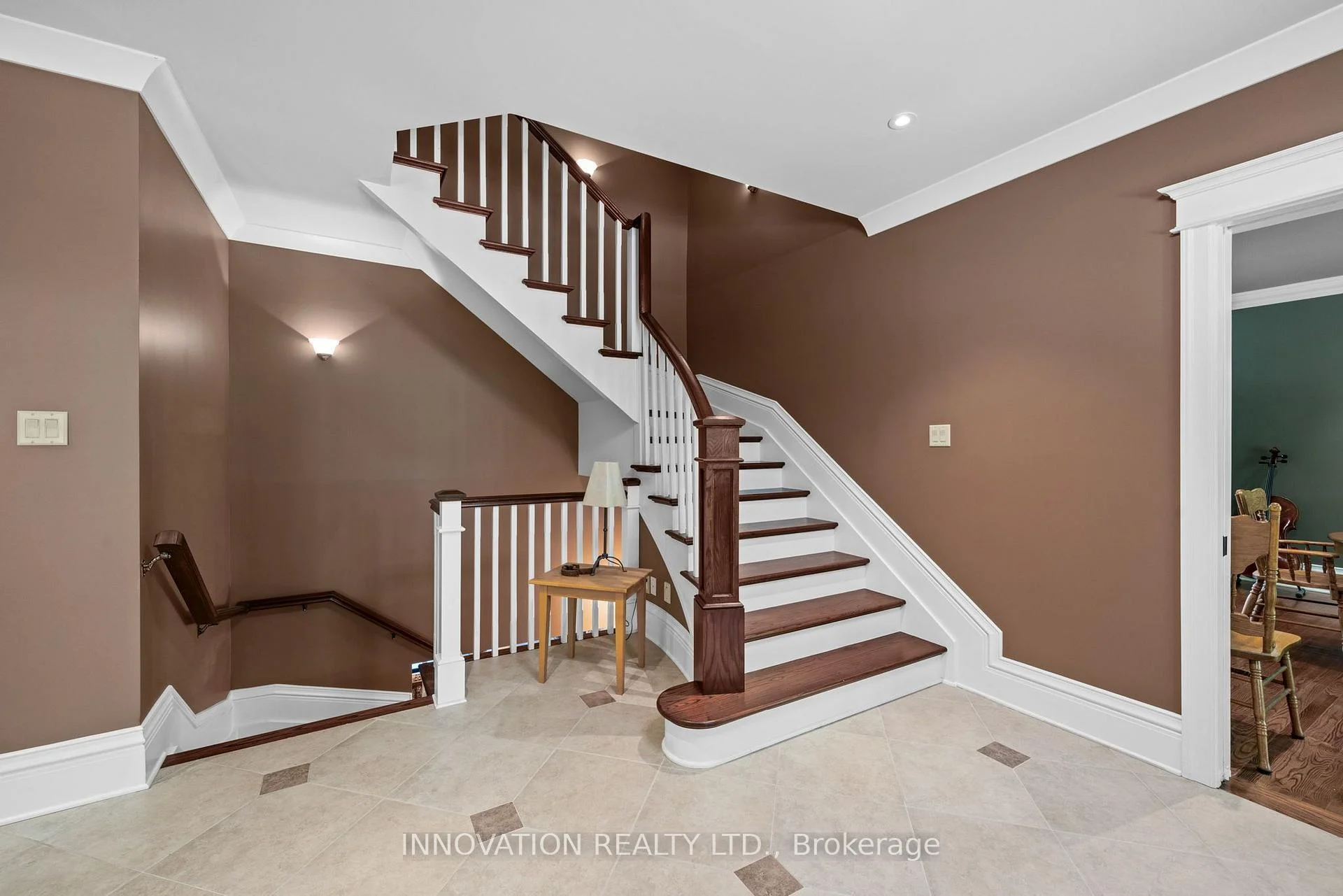 Photo 6 of 439 John Aselford Drive, Ottawa, Huntley Ward (North East) — HOMEH