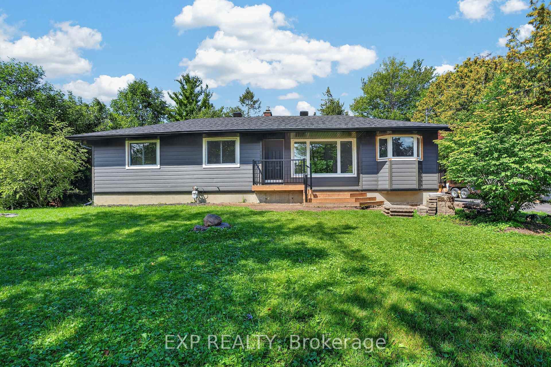 Photo 1 of 137 Grenfell Crescent, Ottawa, Grenfell Glen — HOMEH