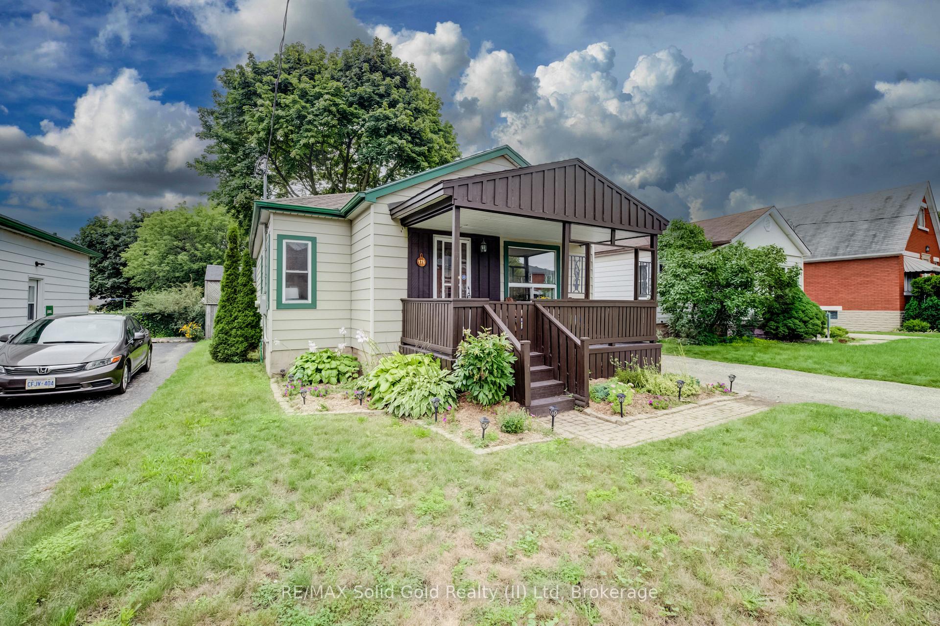 Photo 1 of 176 Edwin Street, Kitchener, Northward — HOMEH