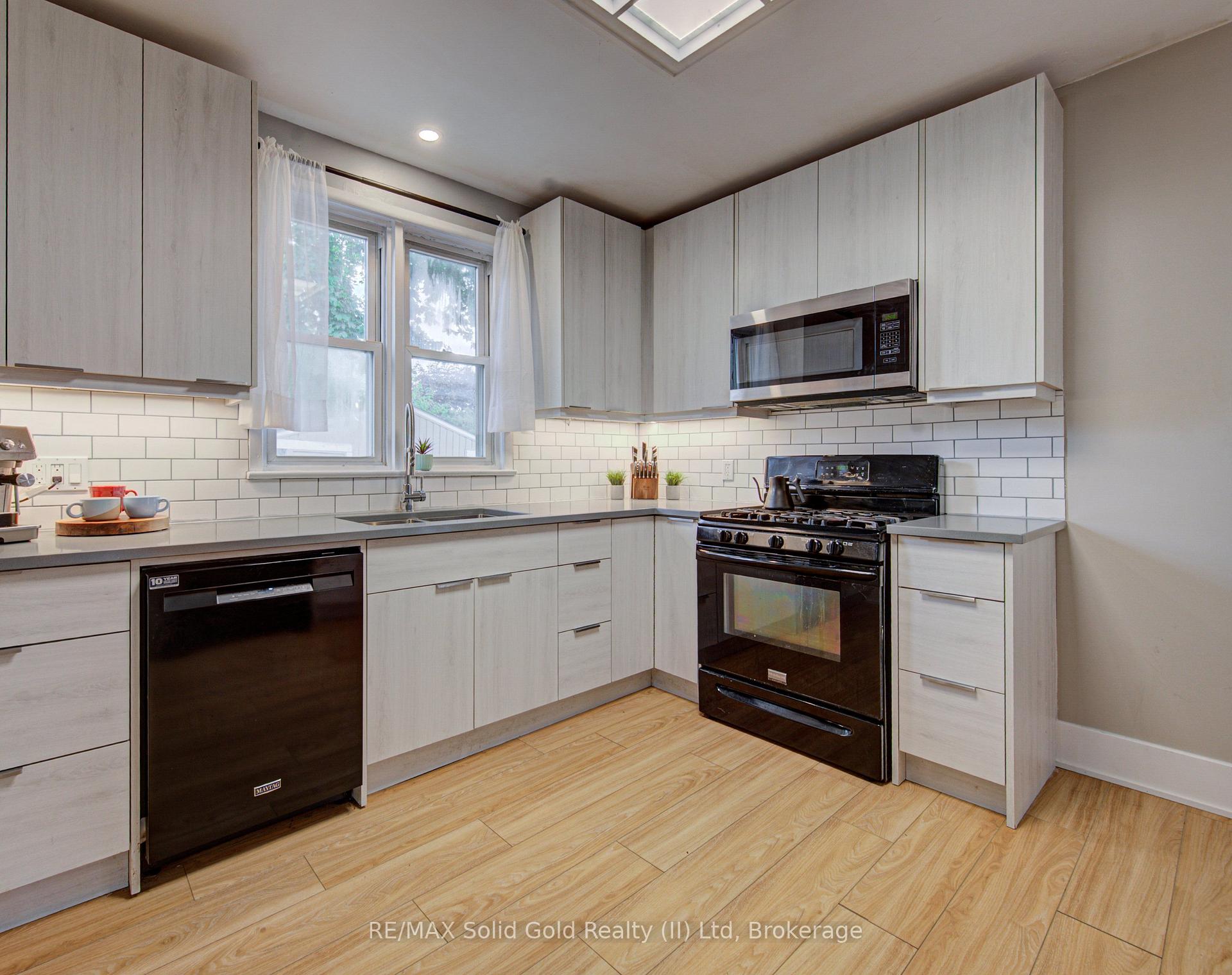 Photo 14 of 176 Edwin Street, Kitchener, Northward — HOMEH