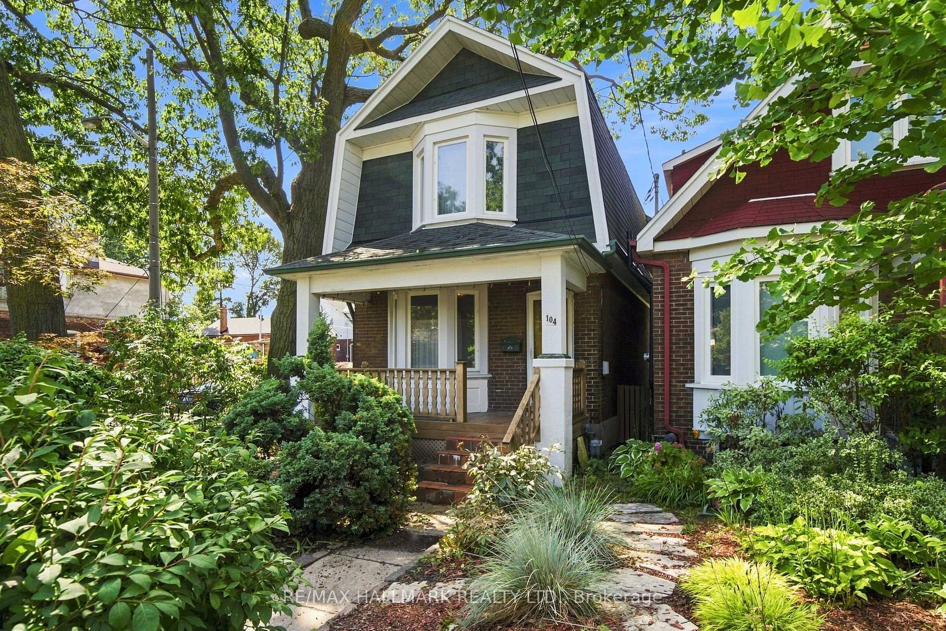 Photo 1 of 104 Chisholm Avenue, Toronto, Woodbine-Lumsden — HOMEH