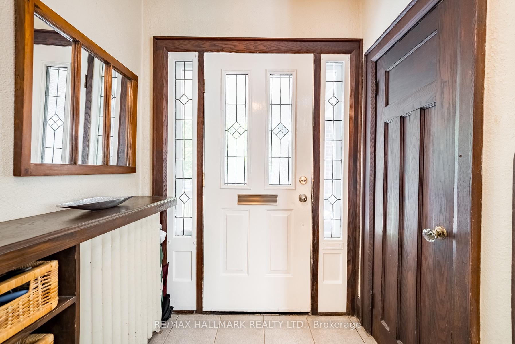 Photo 7 of 12 Bingham Avenue, Toronto, The Beaches — HOMEH