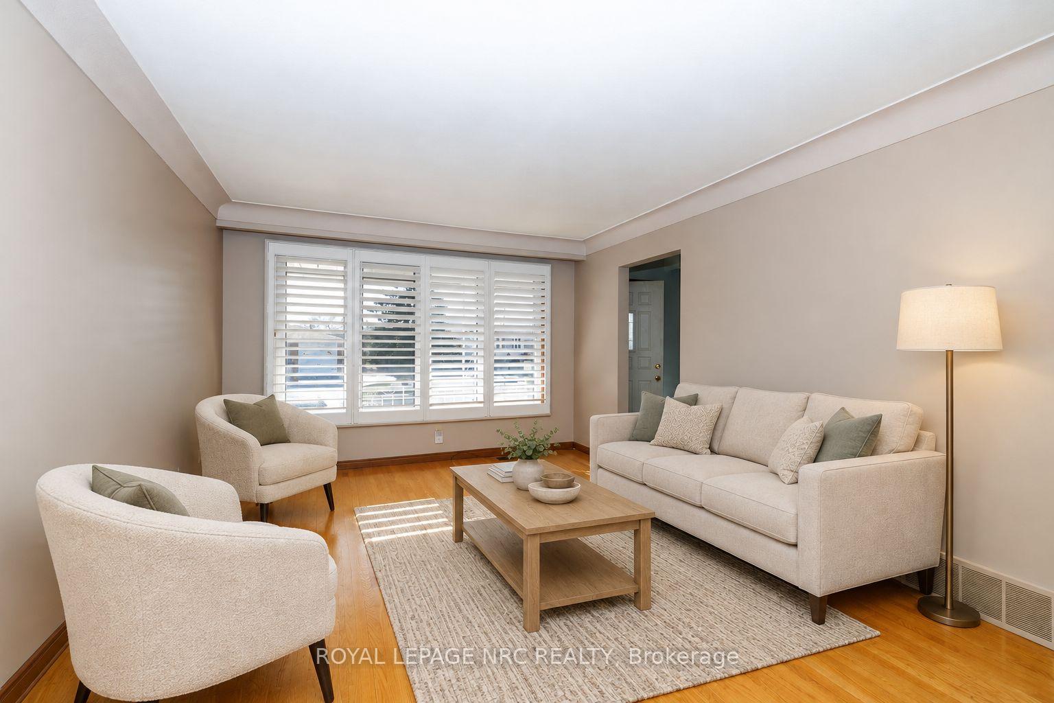Photo 28 of 38 Rivercrest Road, Hamilton, Riverdale — HOMEH