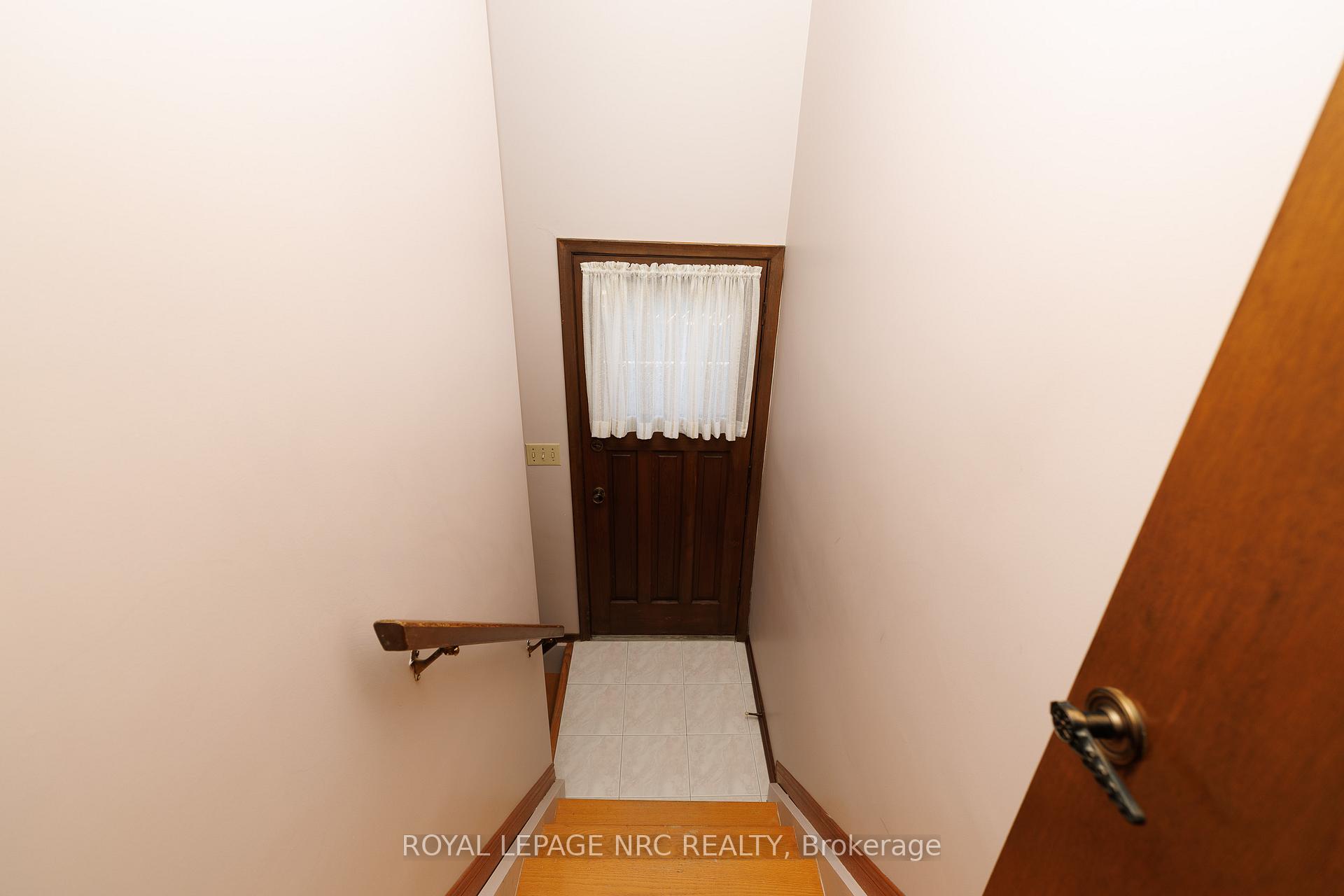 Photo 38 of 38 Rivercrest Road, Hamilton, Riverdale — HOMEH