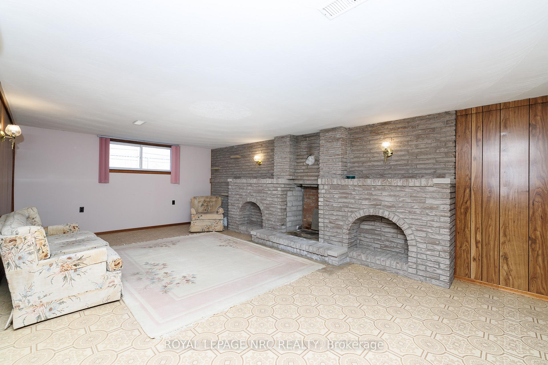 Photo 49 of 38 Rivercrest Road, Hamilton, Riverdale — HOMEH