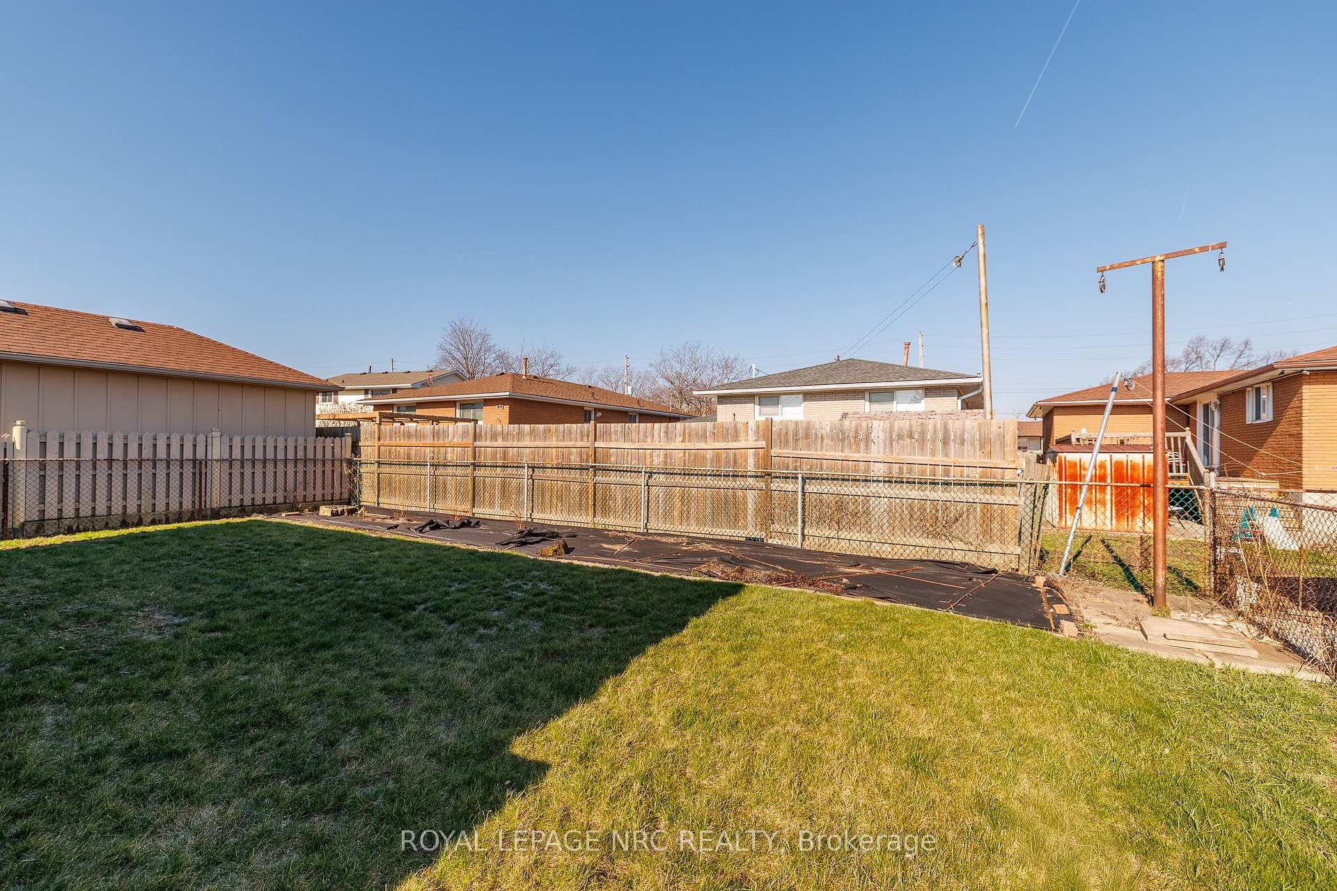 Photo 53 of 38 Rivercrest Road, Hamilton, Riverdale — HOMEH