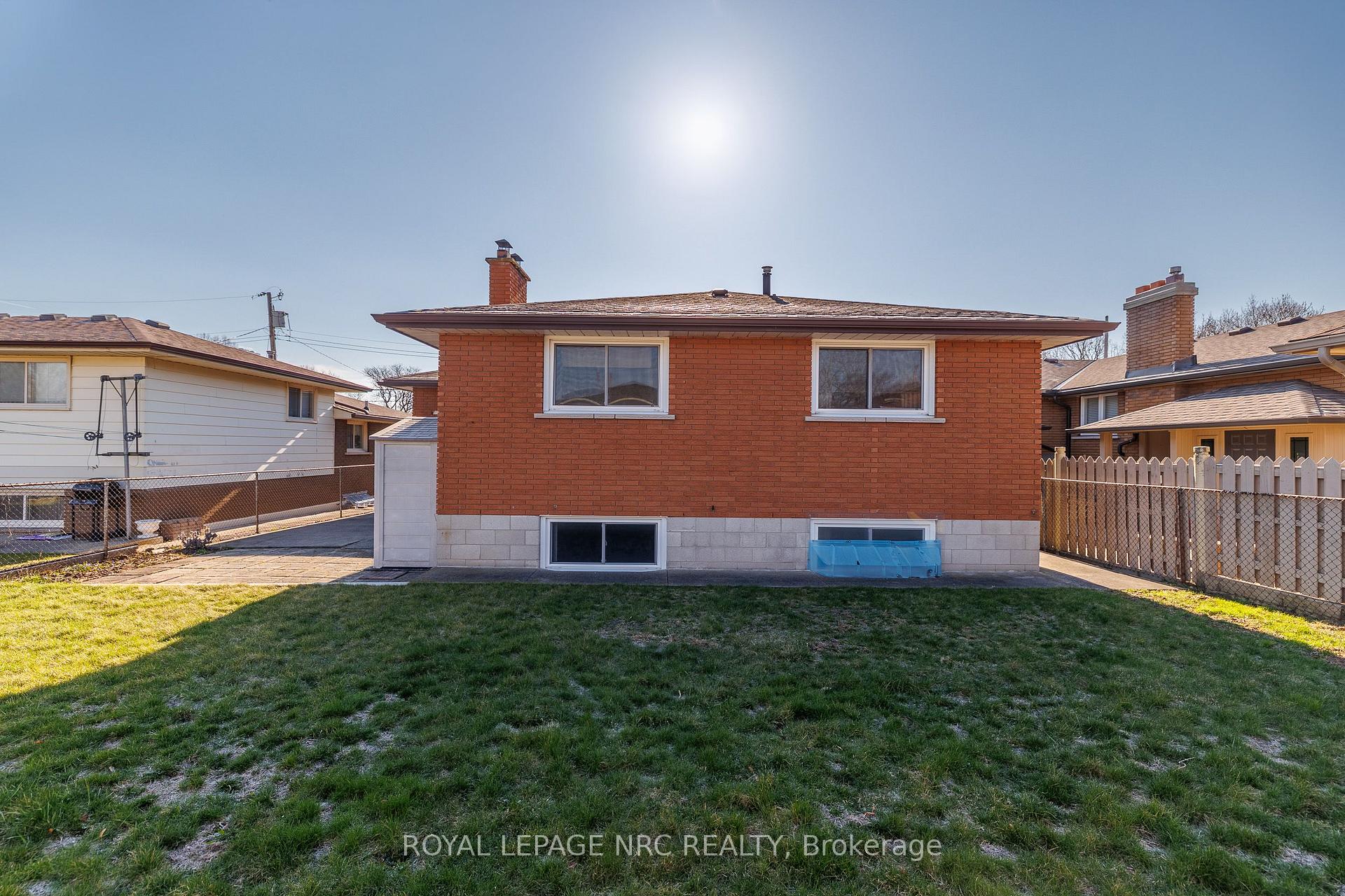Photo 55 of 38 Rivercrest Road, Hamilton, Riverdale — HOMEH
