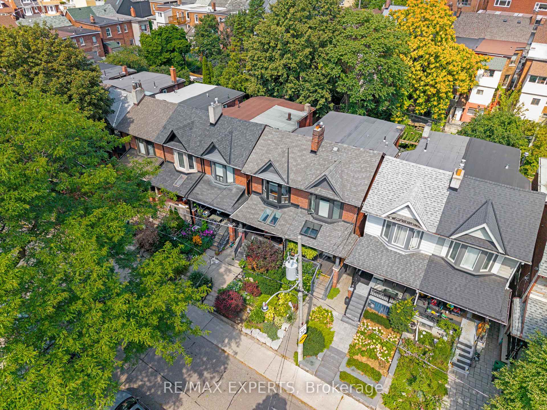 Photo 2 of 54 Marchmount Road, Toronto, Wychwood — HOMEH