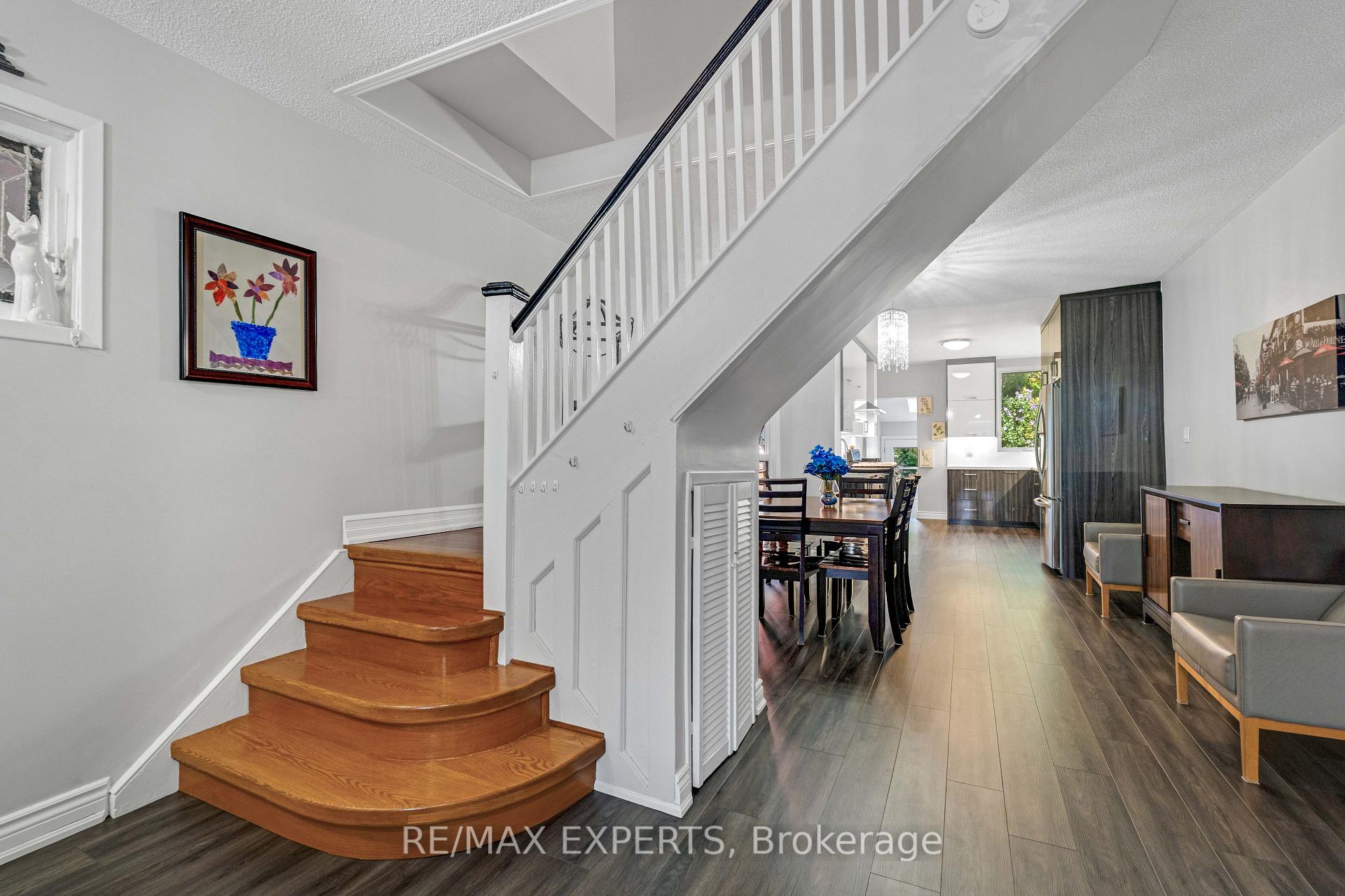 Photo 17 of 54 Marchmount Road, Toronto, Wychwood — HOMEH