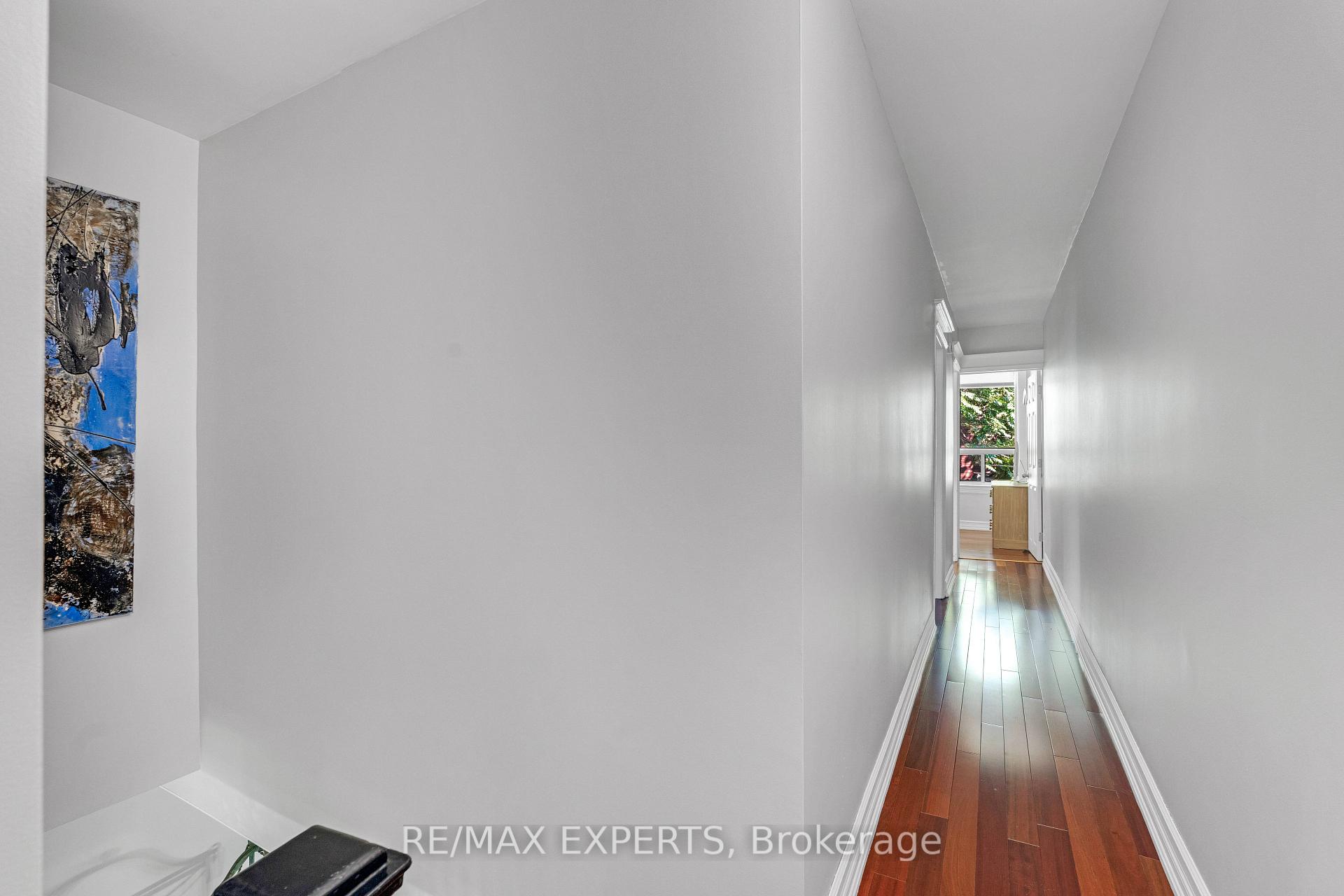Photo 20 of 54 Marchmount Road, Toronto, Wychwood — HOMEH