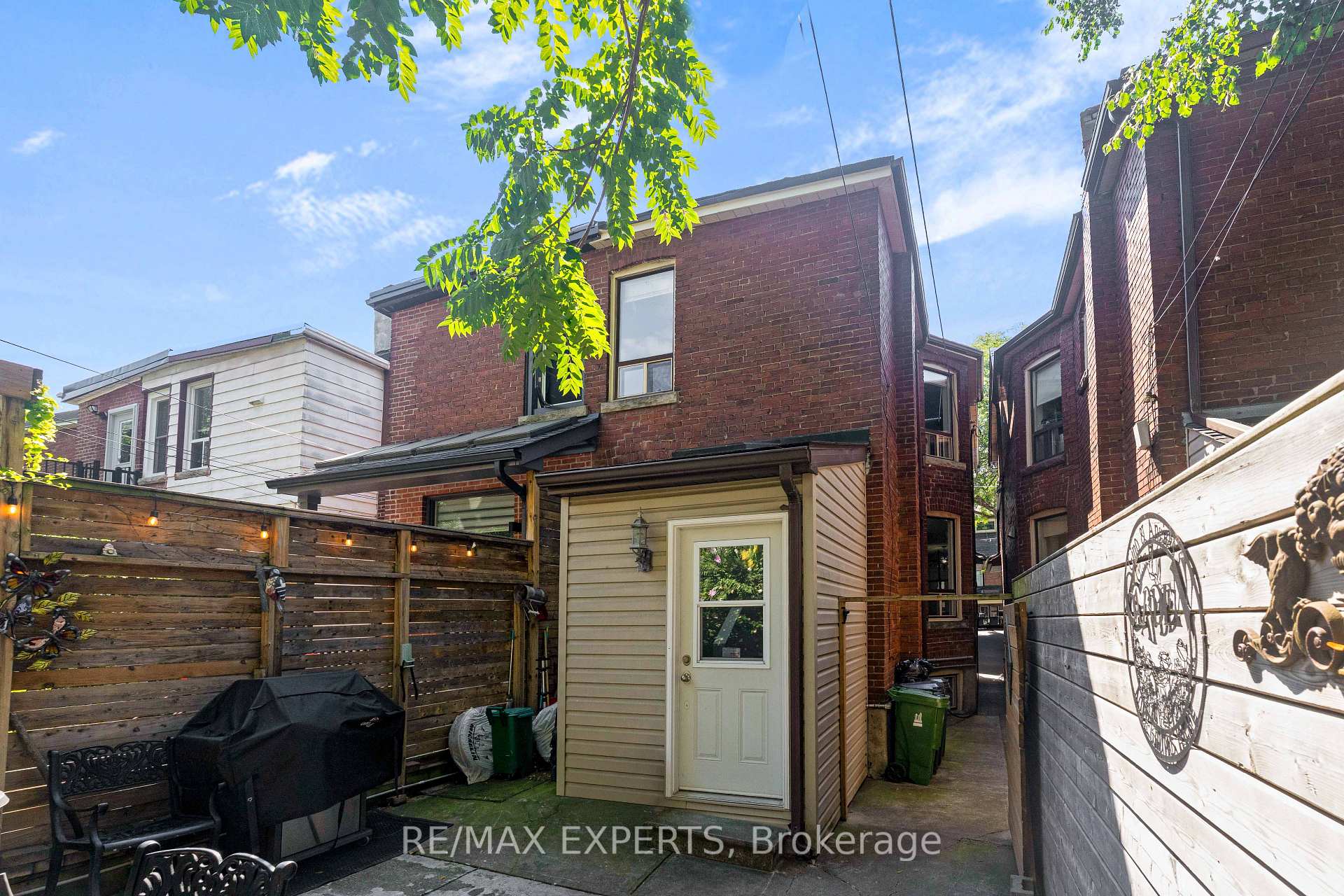 Photo 35 of 54 Marchmount Road, Toronto, Wychwood — HOMEH