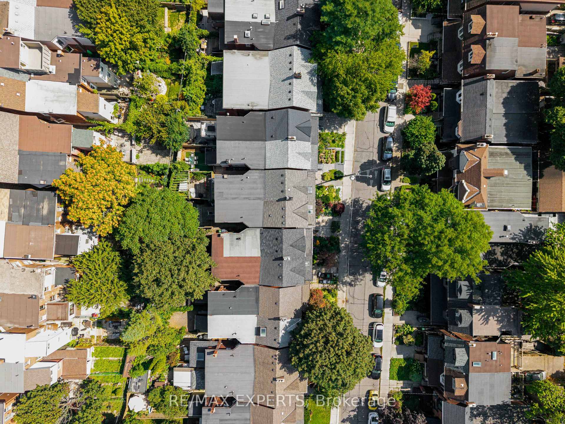 Photo 36 of 54 Marchmount Road, Toronto, Wychwood — HOMEH