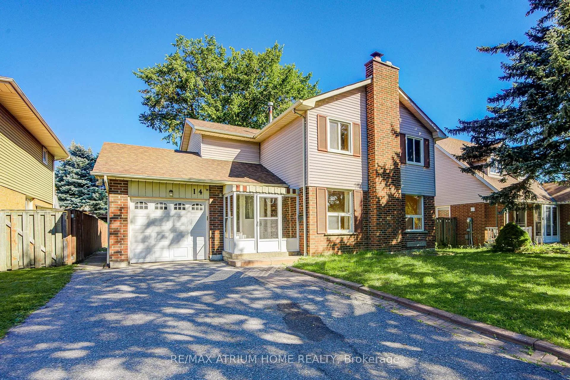 Photo 1 of 14 Copthorne Avenue, Scarborough, Milliken — HOMEH