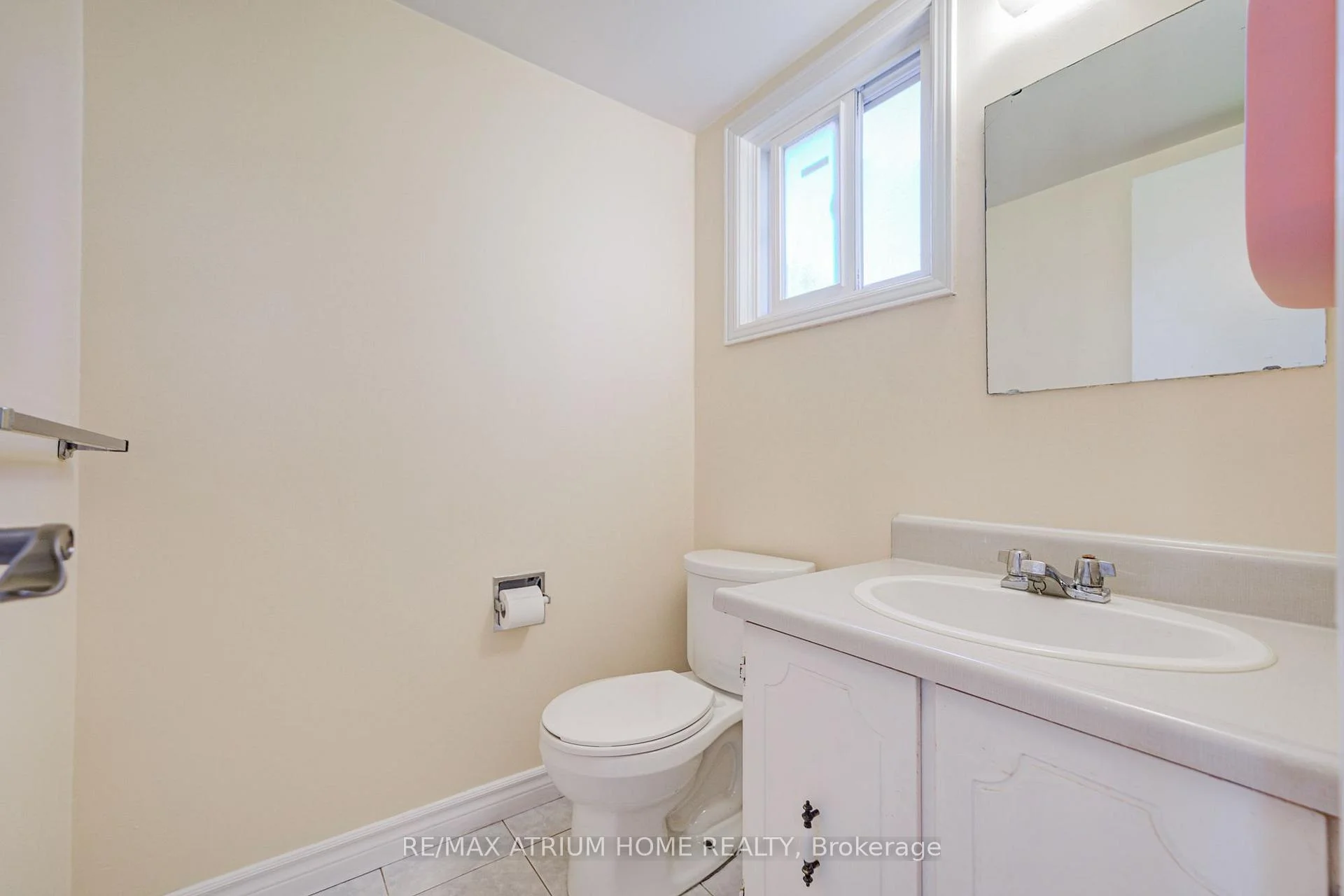 Photo 25 of 14 Copthorne Avenue, Scarborough, Milliken — HOMEH