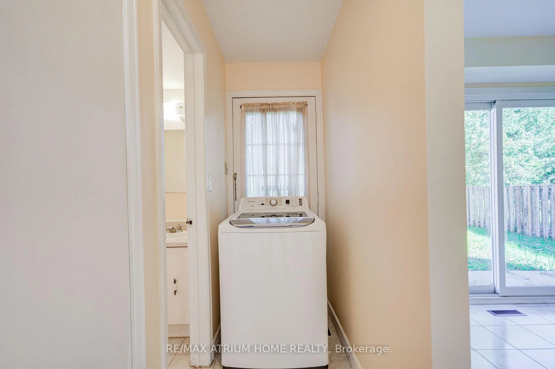 Photo 26 of 14 Copthorne Avenue, Scarborough, Milliken — HOMEH
