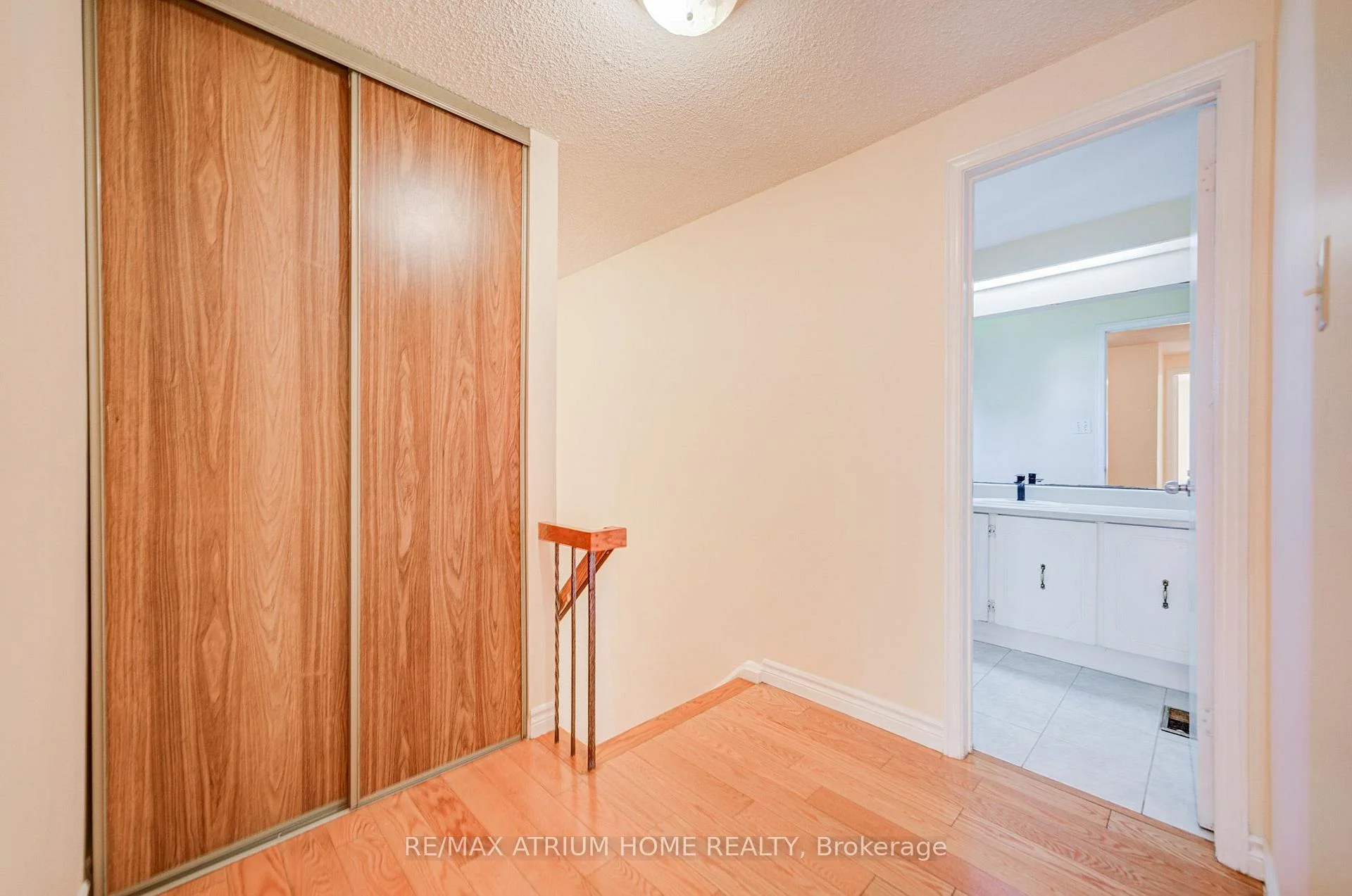 Photo 27 of 14 Copthorne Avenue, Scarborough, Milliken — HOMEH