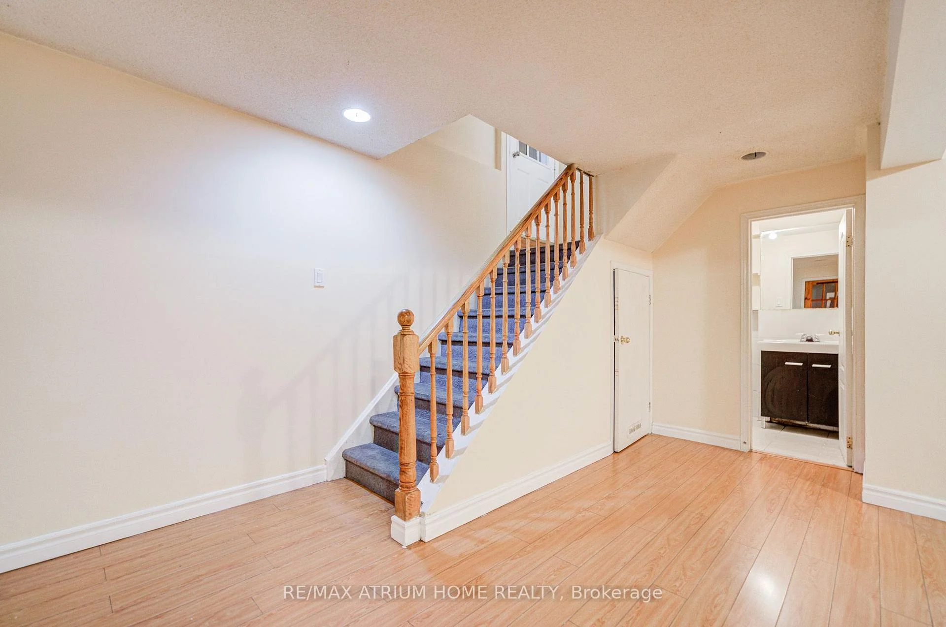 Photo 42 of 14 Copthorne Avenue, Scarborough, Milliken — HOMEH