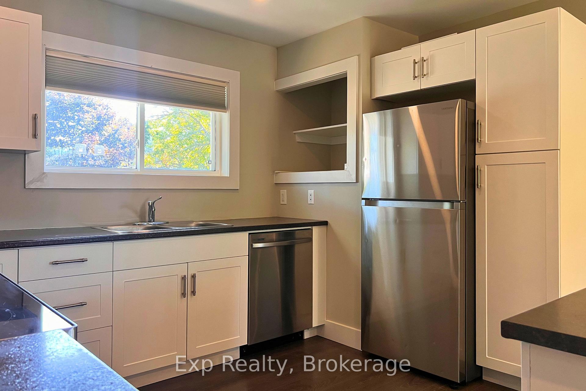 Photo 7 of Unit UNIT B, 20 Munro Avenue, Belleville, Belleville Ward — HOMEH