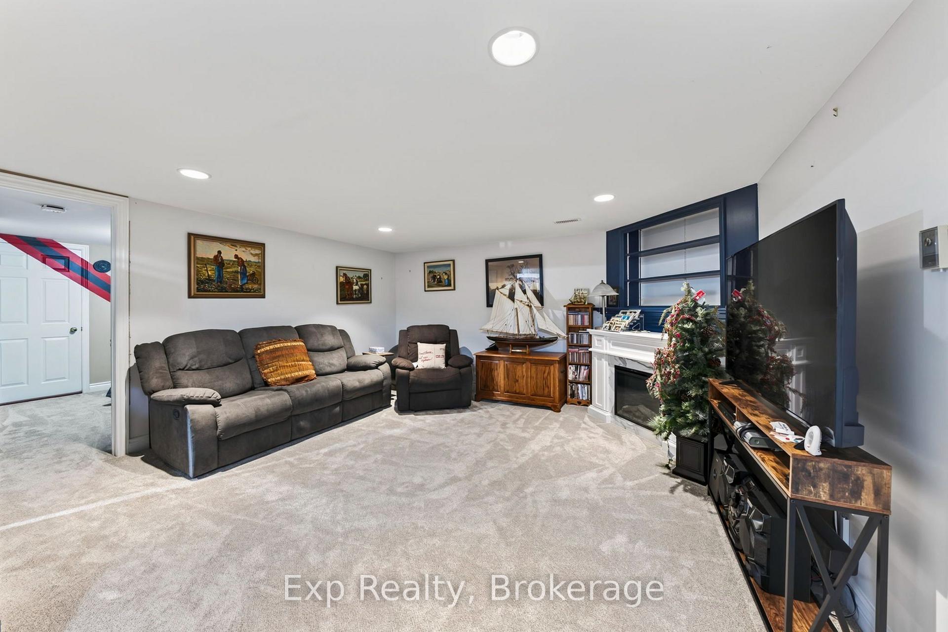 Photo 26 of 1745 Lazier Road, Tyendinaga, Tyendinaga Township — HOMEH