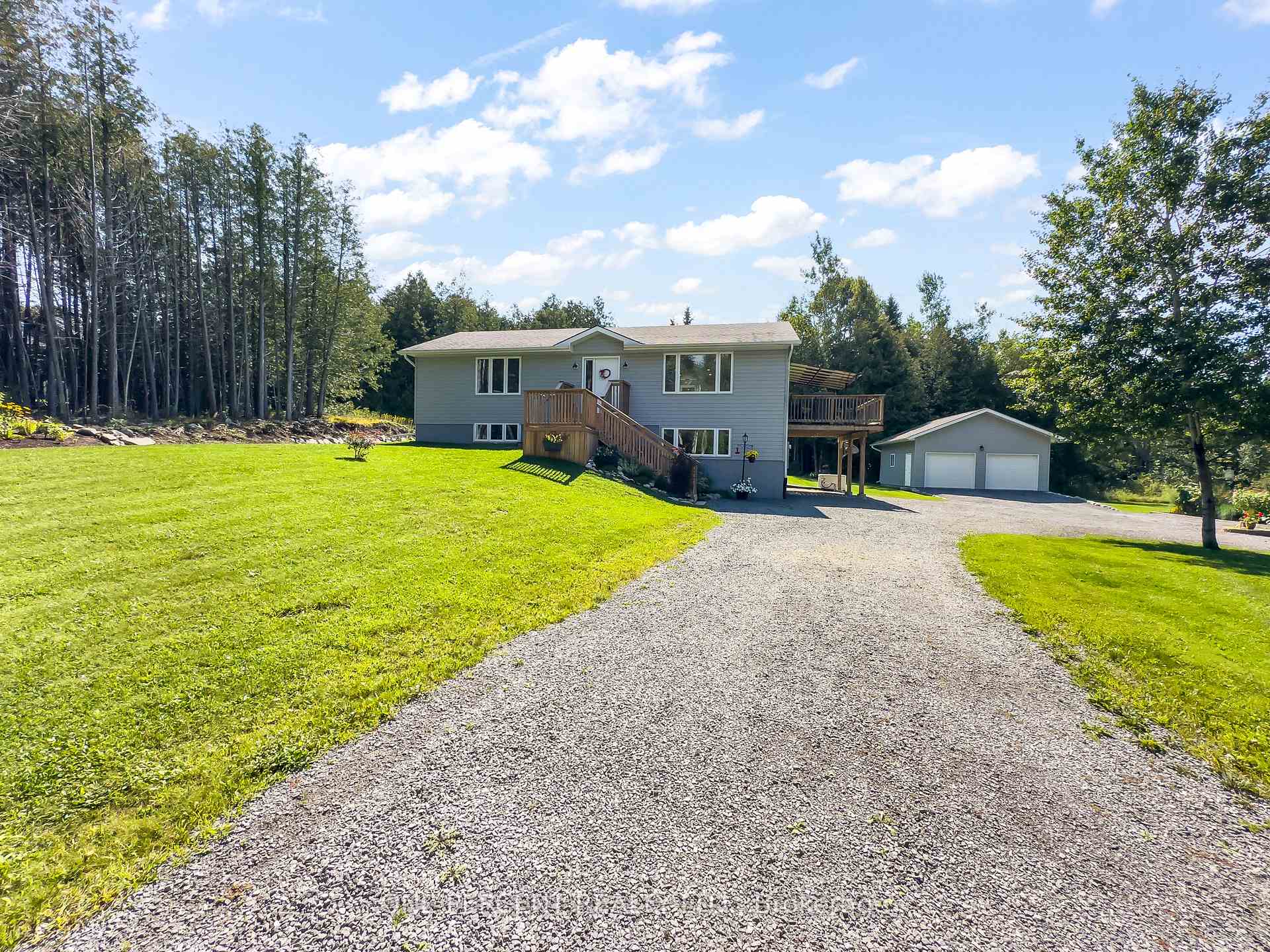 Photo 2 of 1013 Harold Road, Stirling-Rawdon, Rawdon Ward — HOMEH