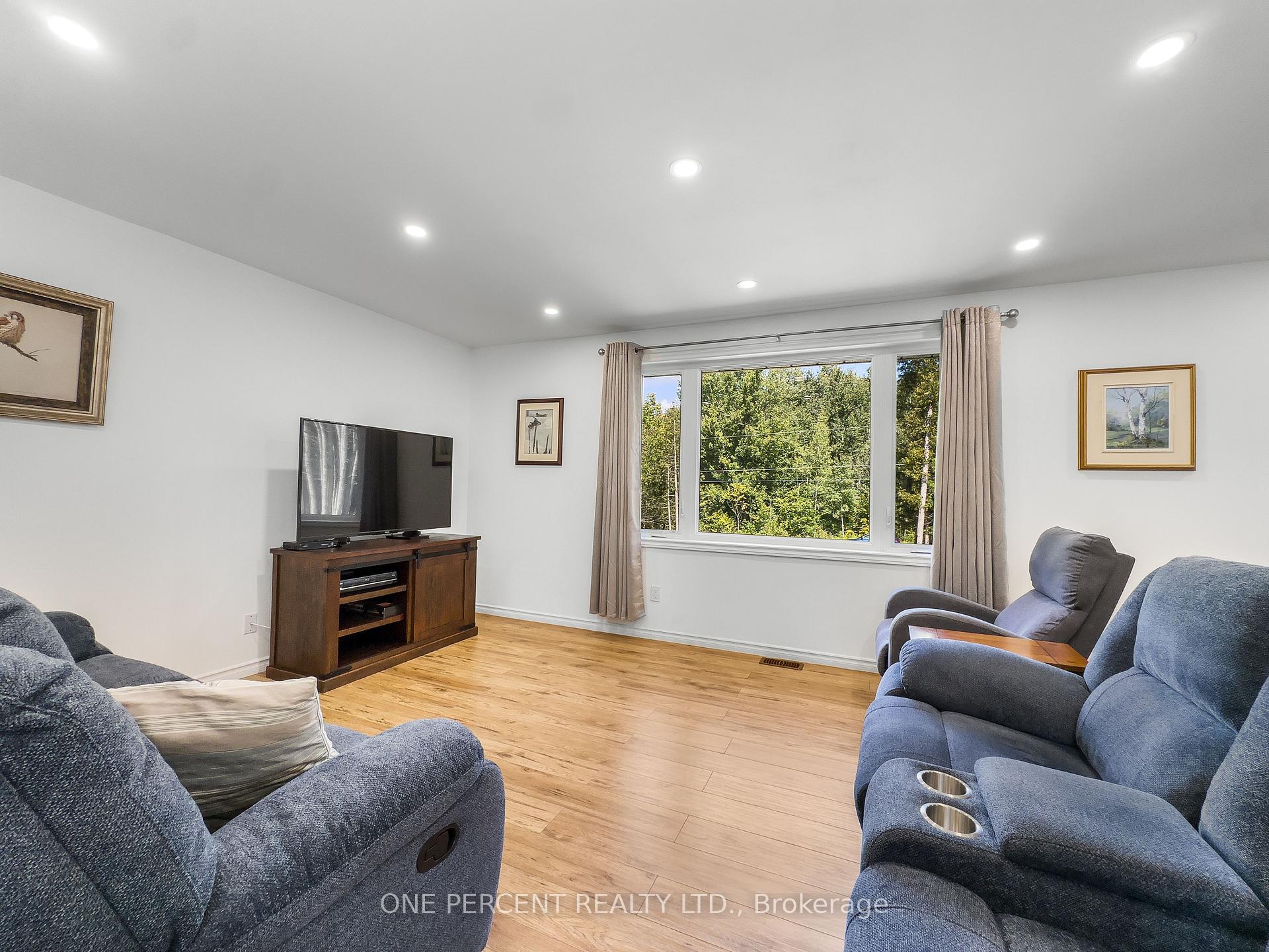 Photo 12 of 1013 Harold Road, Stirling-Rawdon, Rawdon Ward — HOMEH