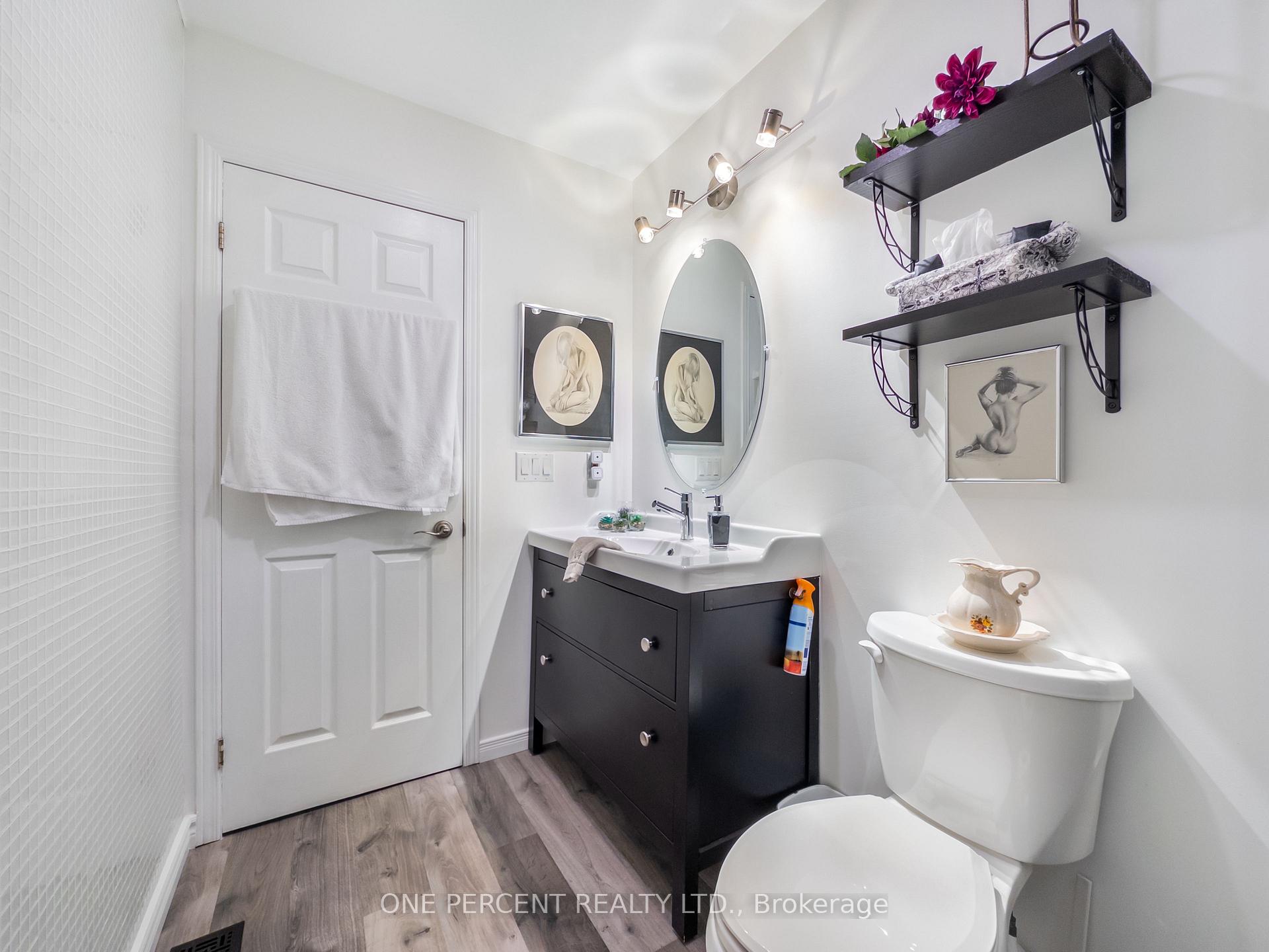 Photo 21 of 22 Heritage Drive, Prince Edward County, Wellington Ward — HOMEH