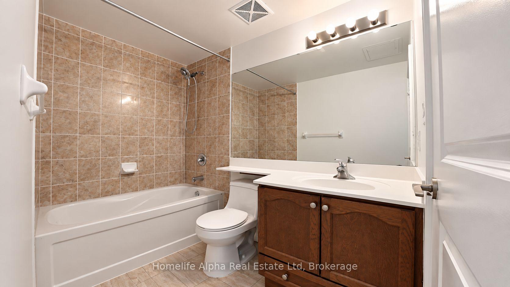 Photo 5 of Unit 4108, 60 Absolute Avenue, Mississauga, City Centre — HOMEH