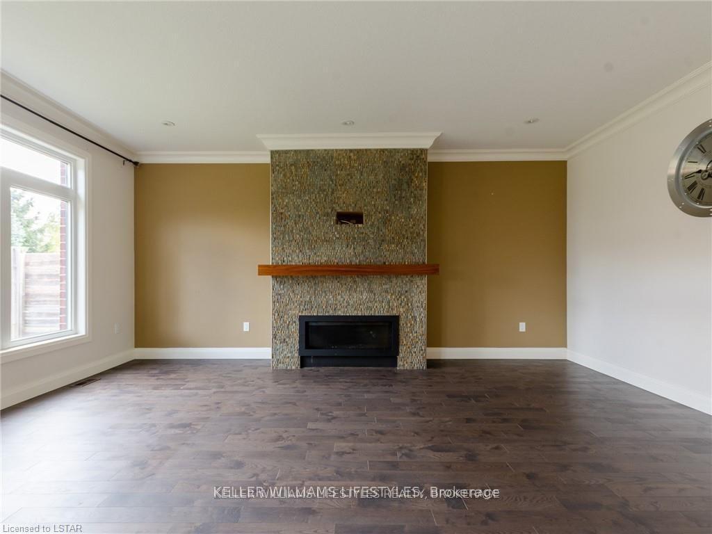 Photo 8 of 756 Hickorystick, London, North R — HOMEH