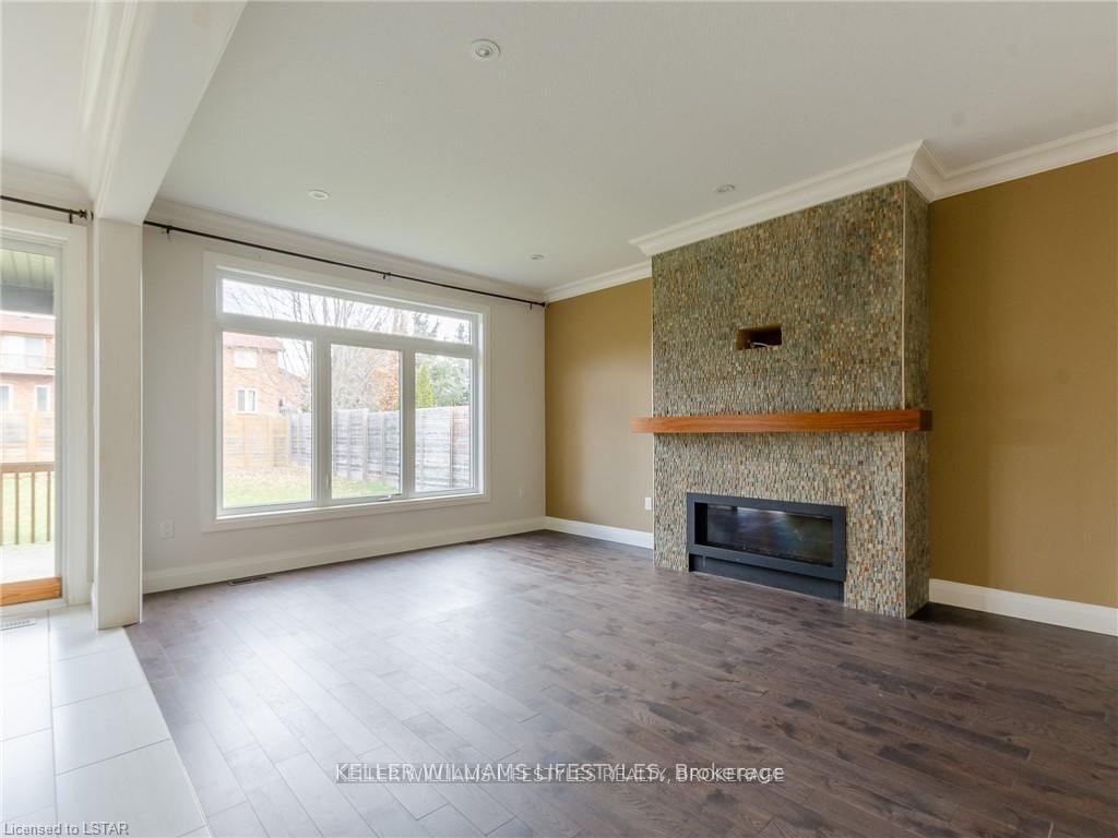 Photo 9 of 756 Hickorystick, London, North R — HOMEH