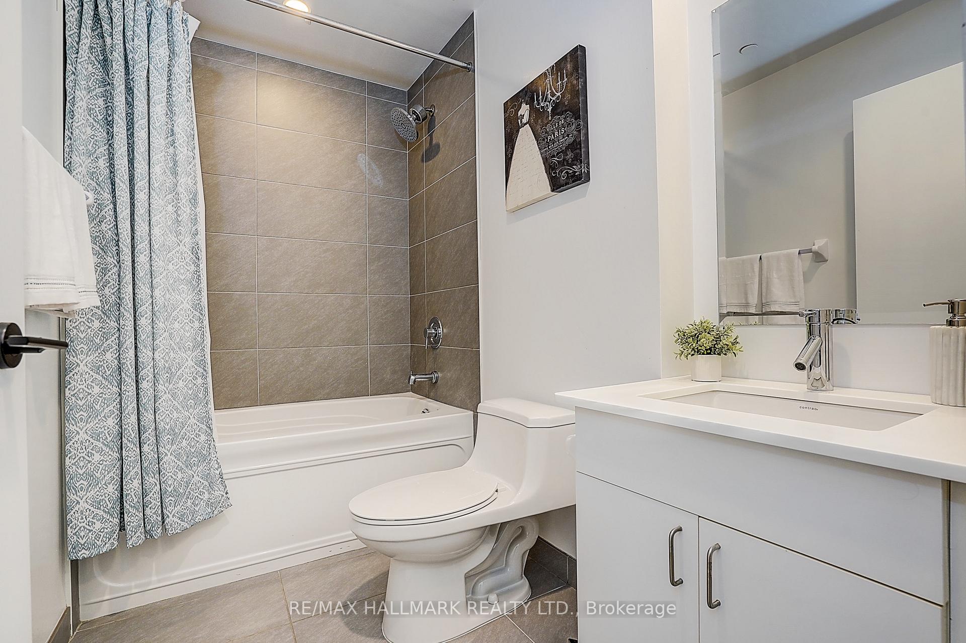 Photo 21 of Unit 2009, 426 University Avenue, Toronto, Kensington-Chinatown — HOMEH