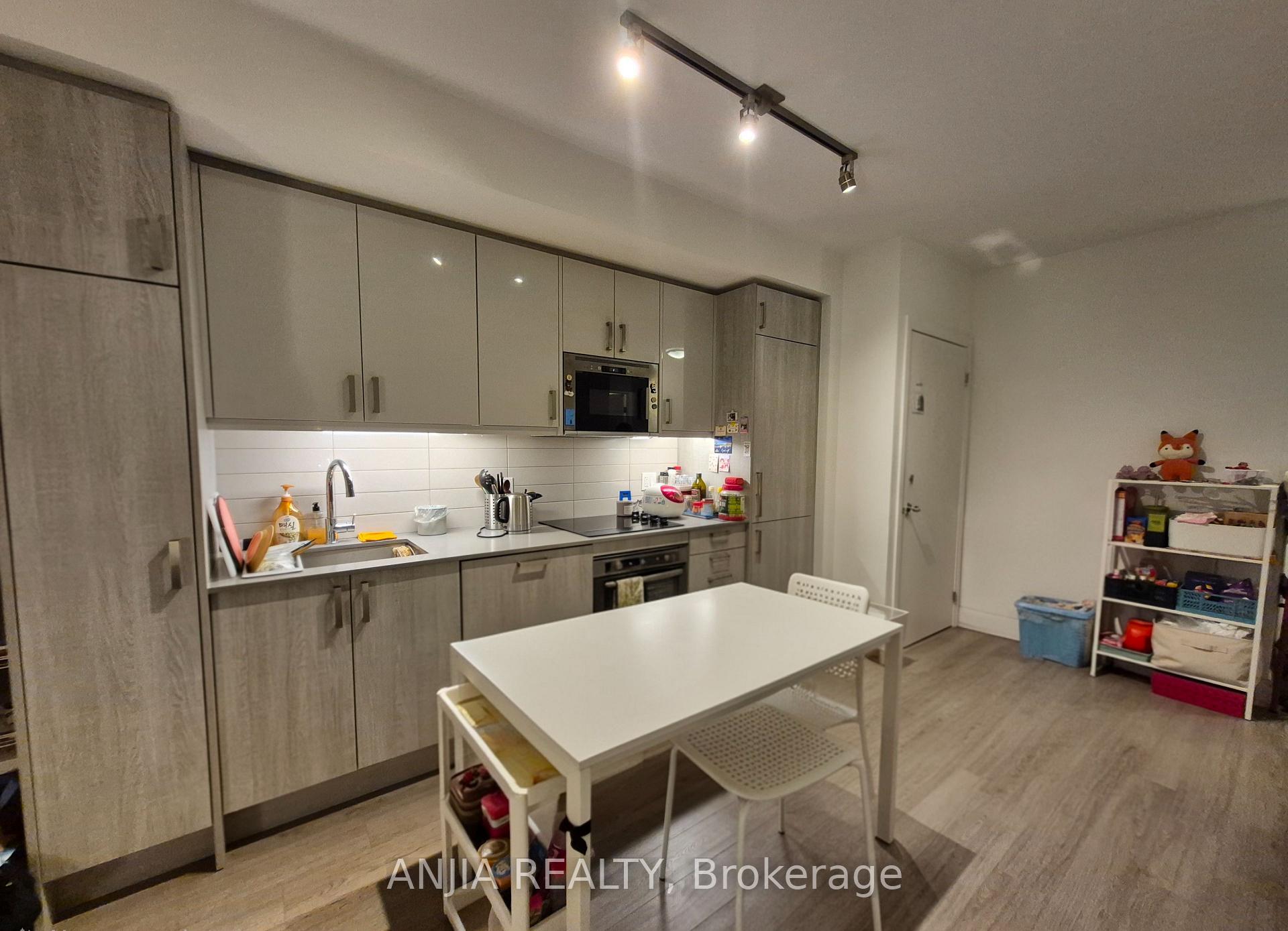 Photo 11 of Unit 206, 77 Mutual Street, Toronto, Church-Yonge Corridor — HOMEH