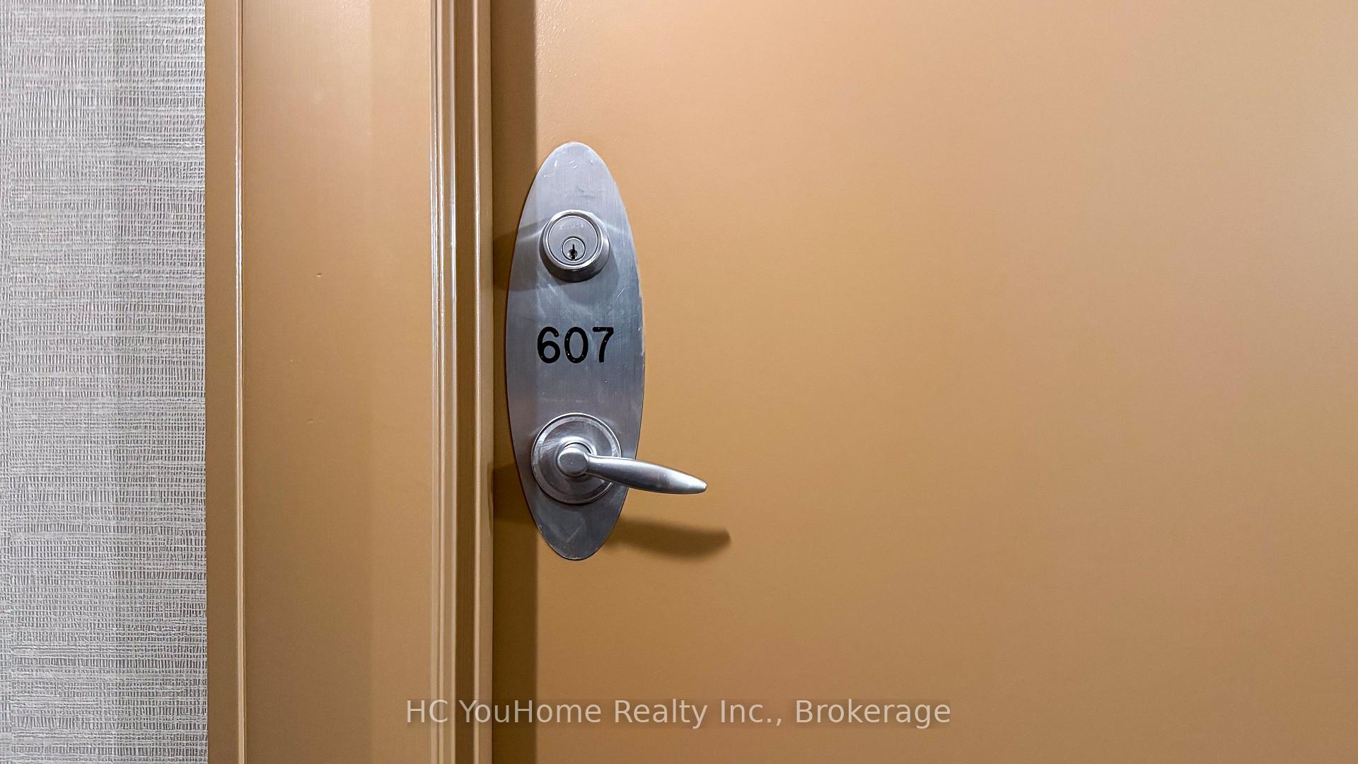 Photo 4 of Unit 607, 801 Bay Street, Toronto, Bay Street Corridor — HOMEH
