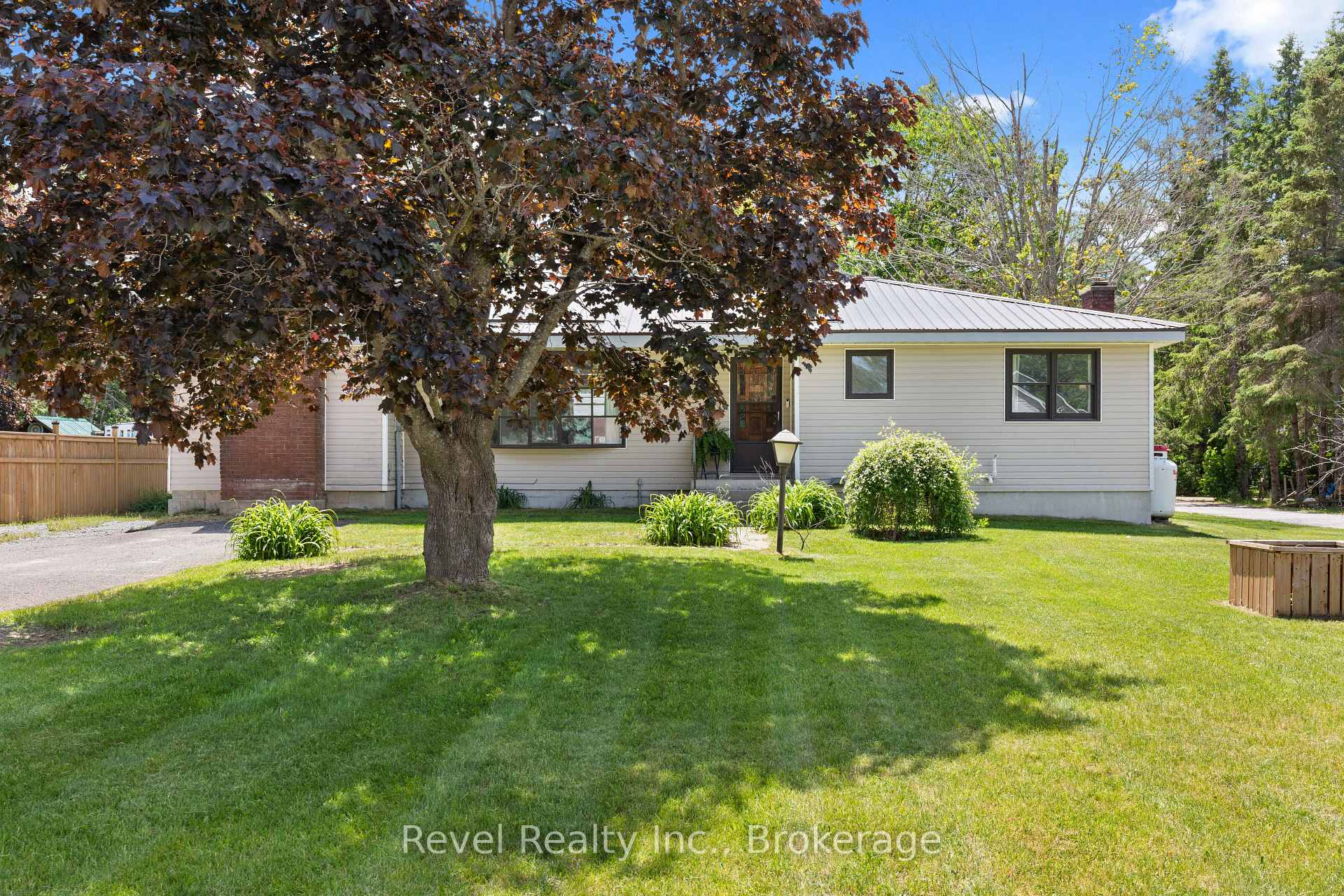 Photo of 101 Bolsover Road