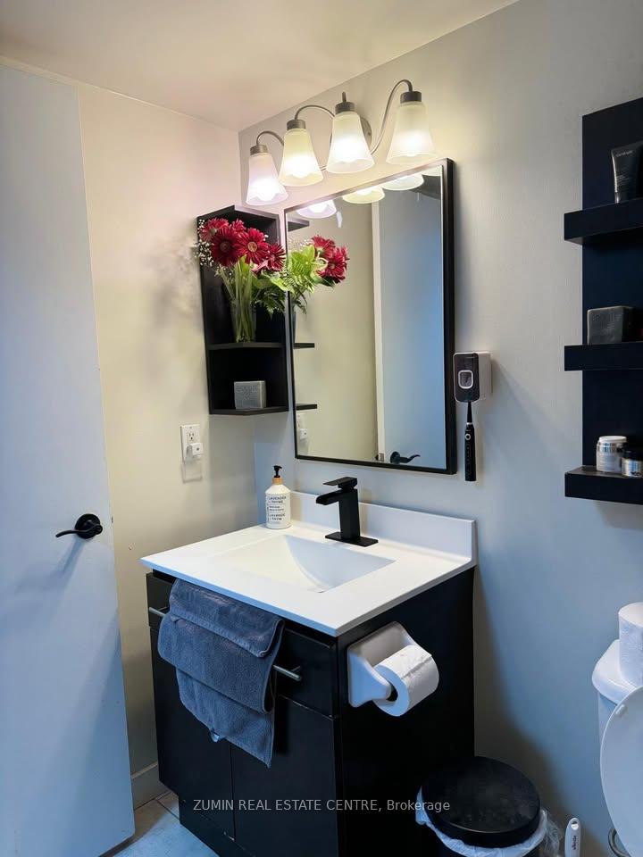 Photo 8 of Unit 905, 100 Western Battery Road, Toronto, Niagara — HOMEH