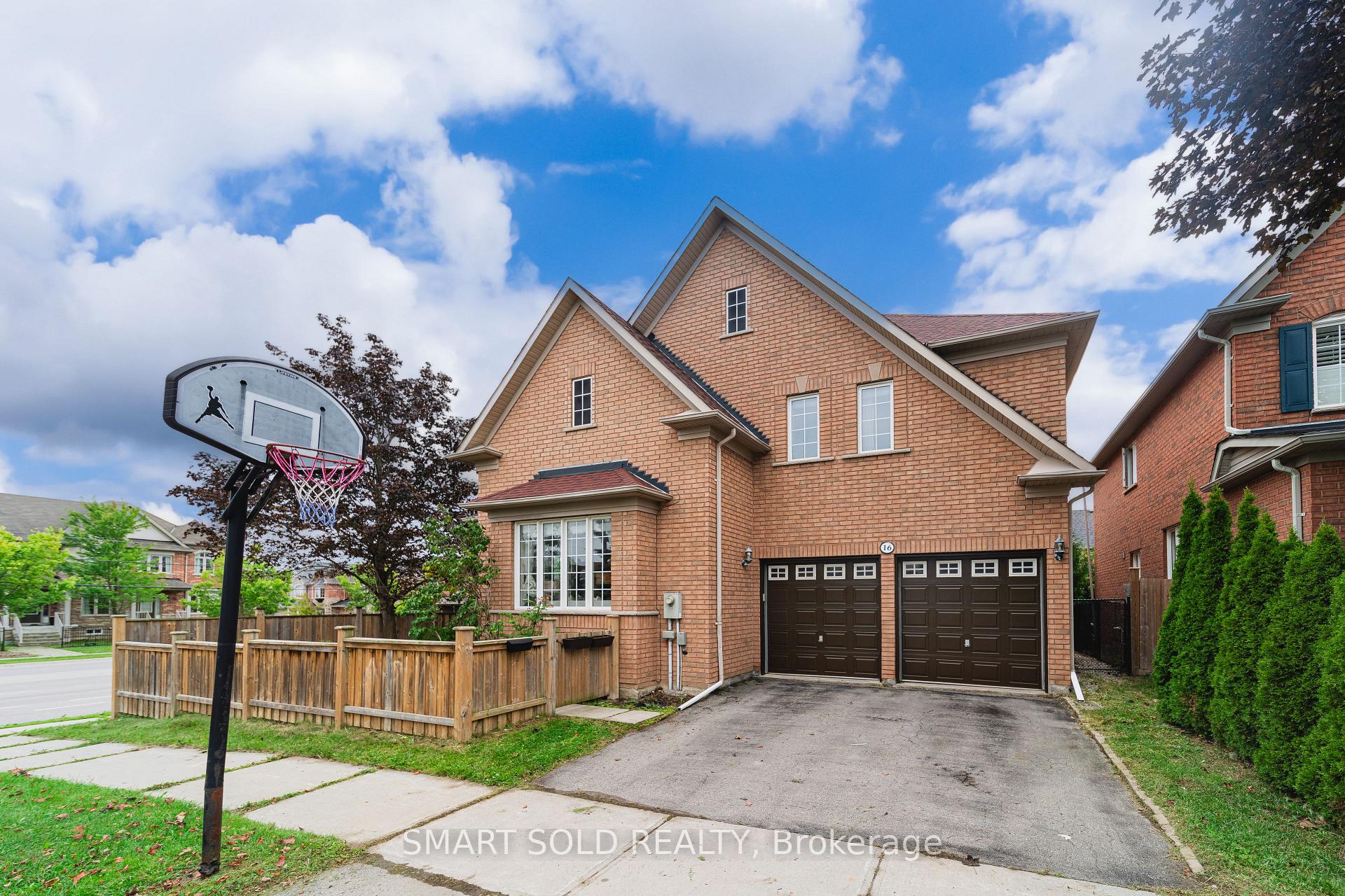 Front of 16 Courtney Crescent