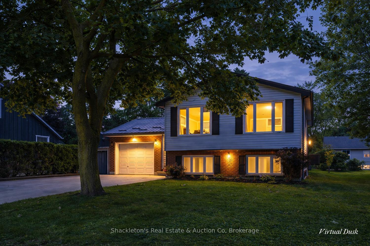 Photo 3 of 44 Blenheim Street, West Perth, Mitchell — HOMEH