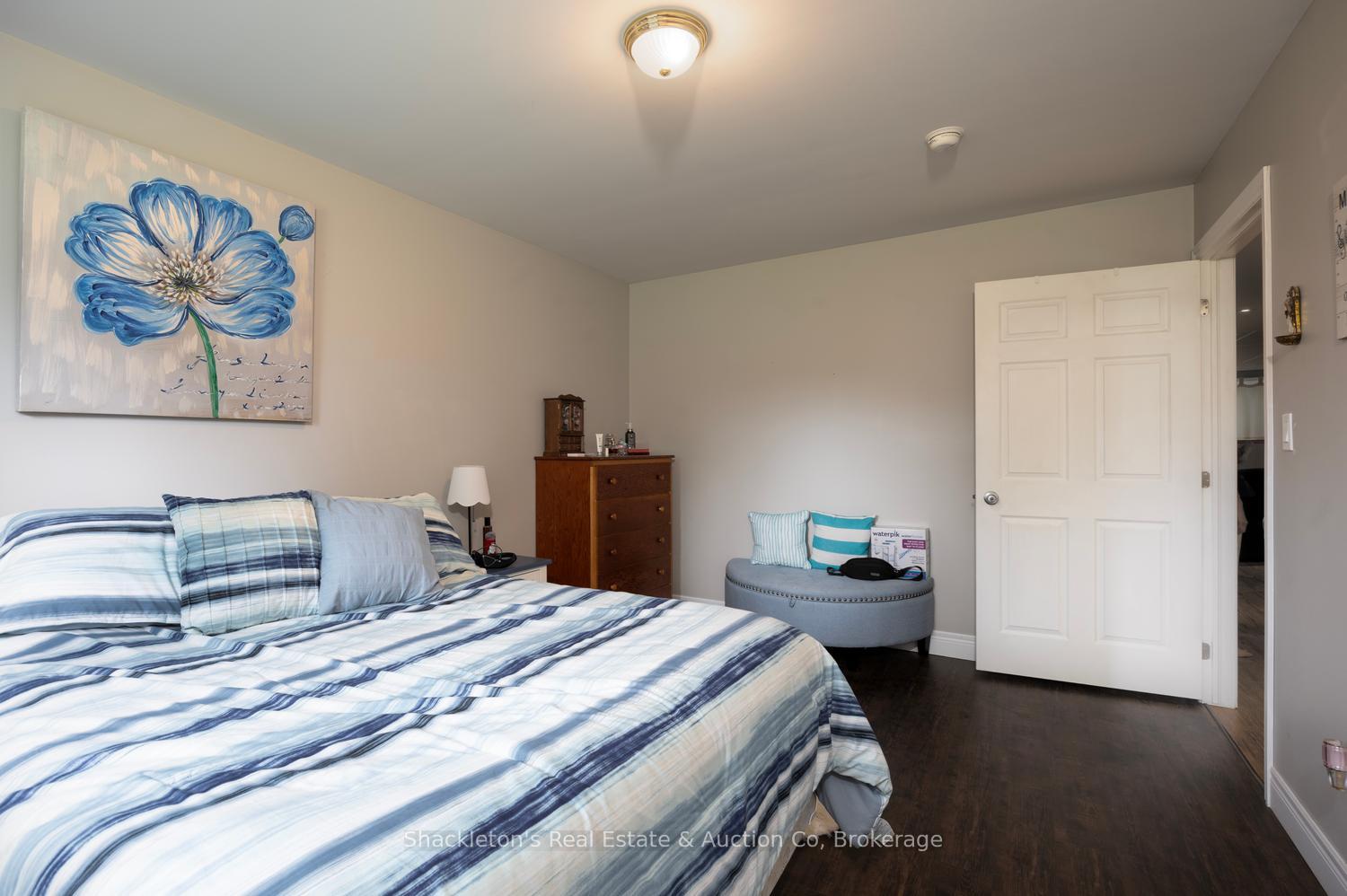 Photo 15 of 44 Blenheim Street, West Perth, Mitchell — HOMEH