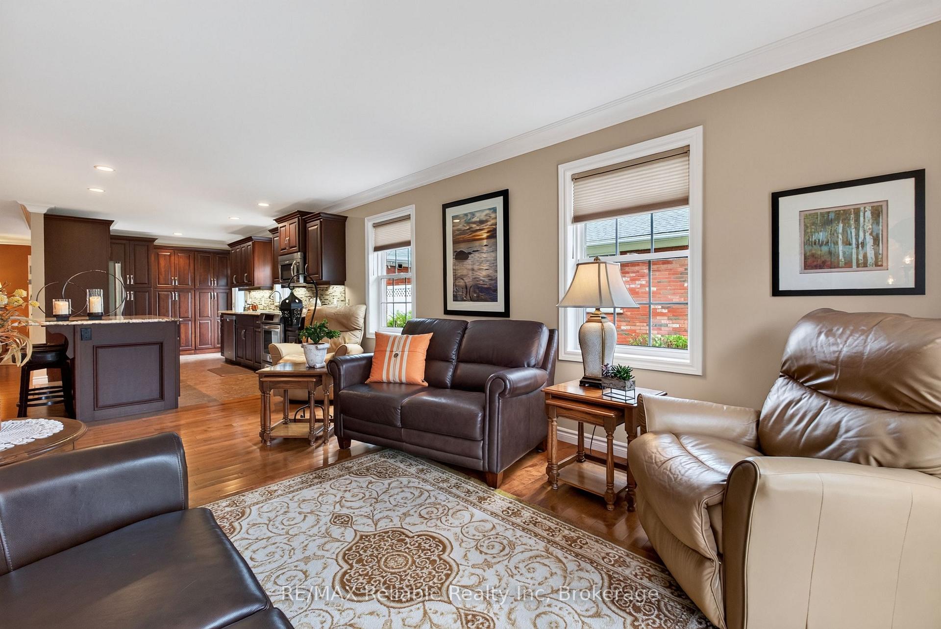 Photo 16 of 217 Bethune Crescent, Goderich, Goderich (Town) — HOMEH