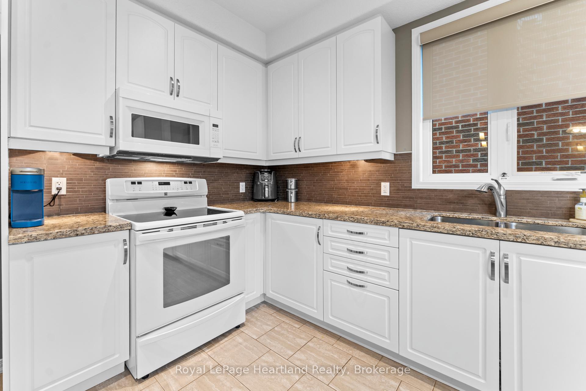 Photo 22 of 10 Macpherson Avenue, Huron East, Egmondville — HOMEH