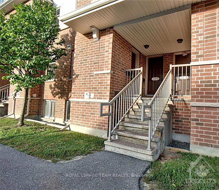 Photo 2 of 109 Keltie Private, Ottawa, Barrhaven - Longfields — HOMEH